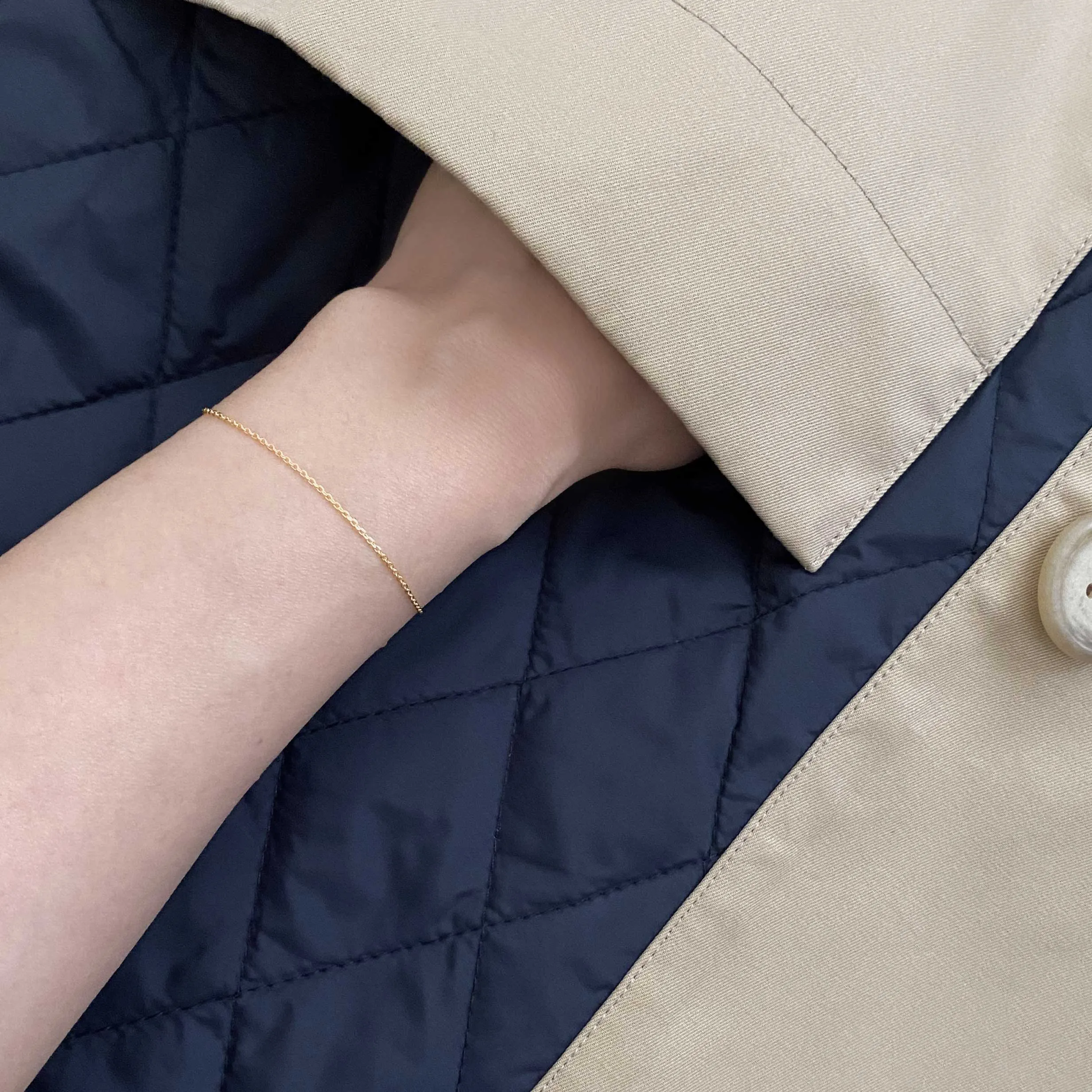 14k Solid Gold Thin Chain Bracelet