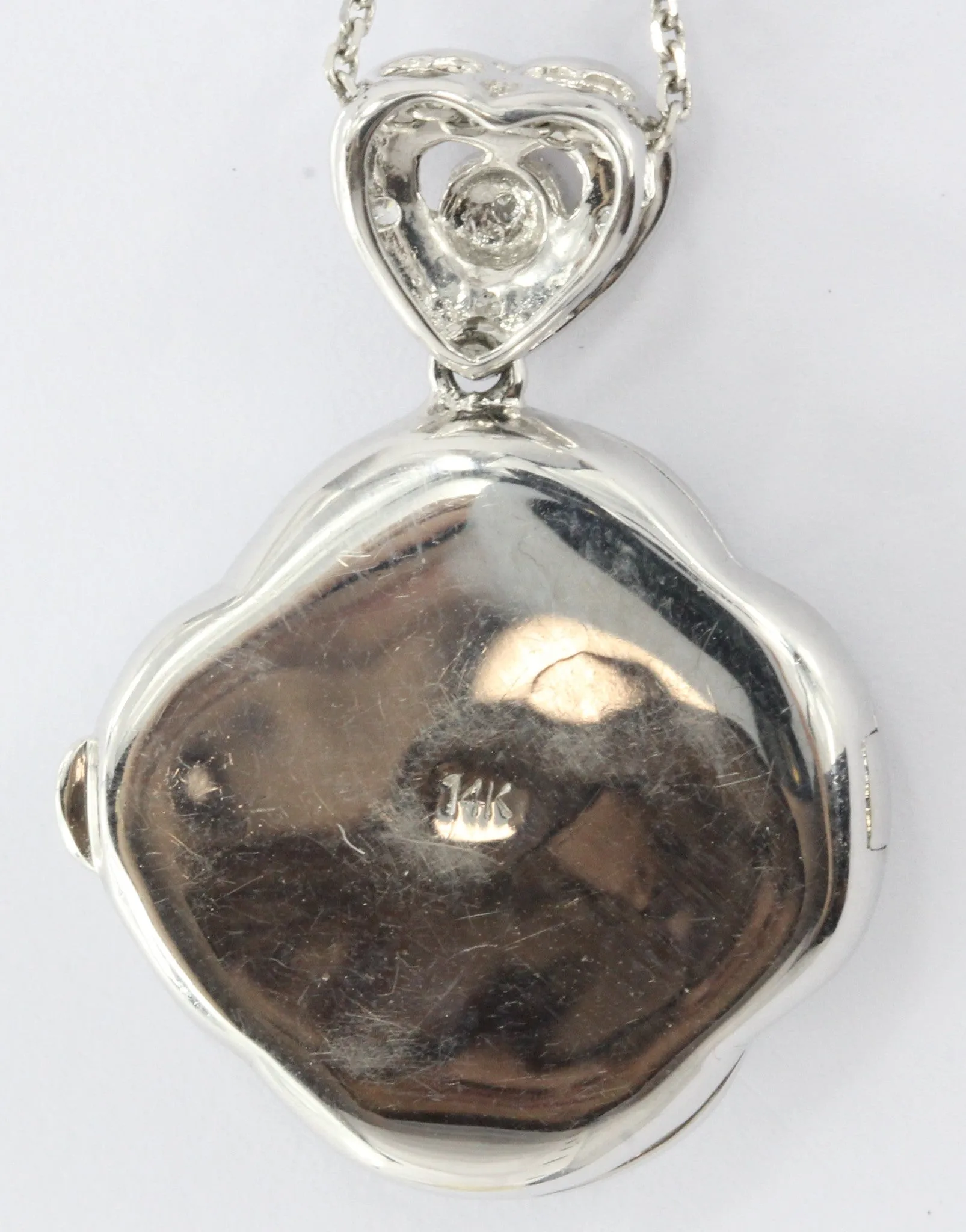 14K White Gold 1/4 CTW Diamond Pierced Locket Pendant Necklace