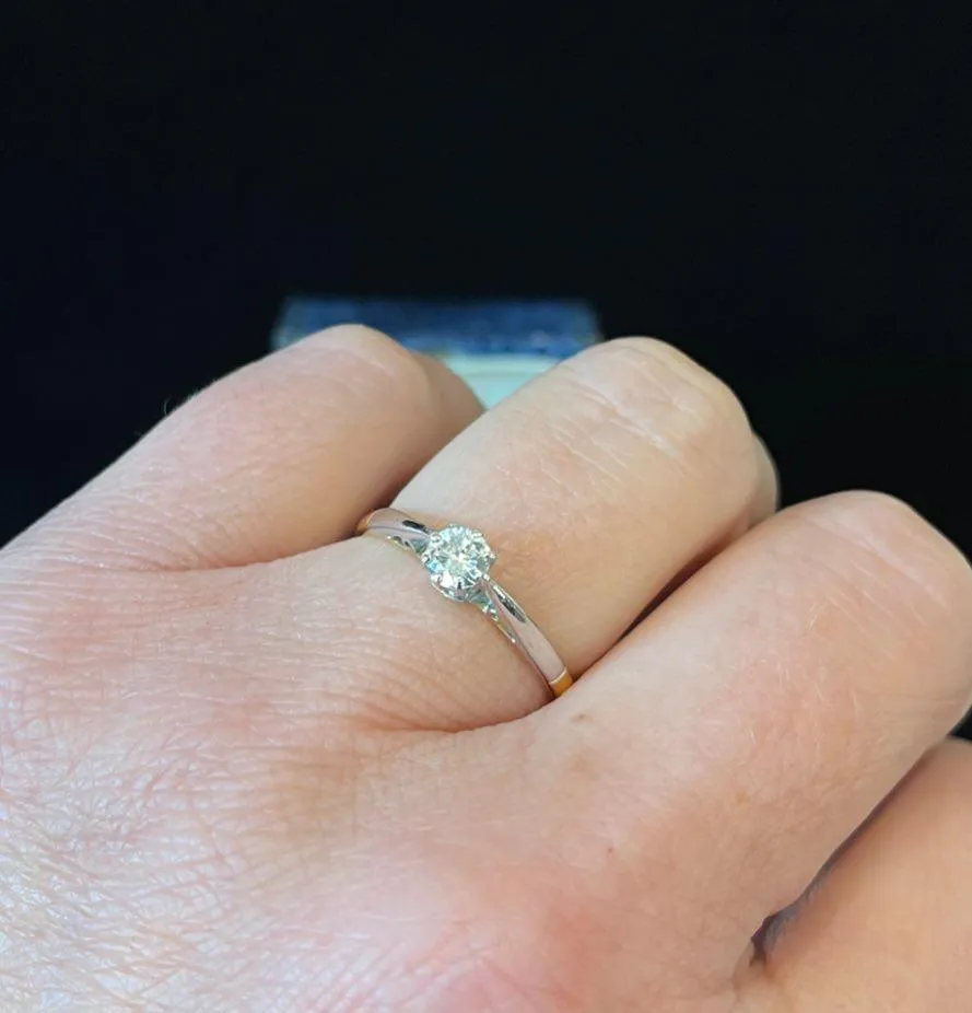 1940s Solitaire Round Brilliant Cut Diamond Ring