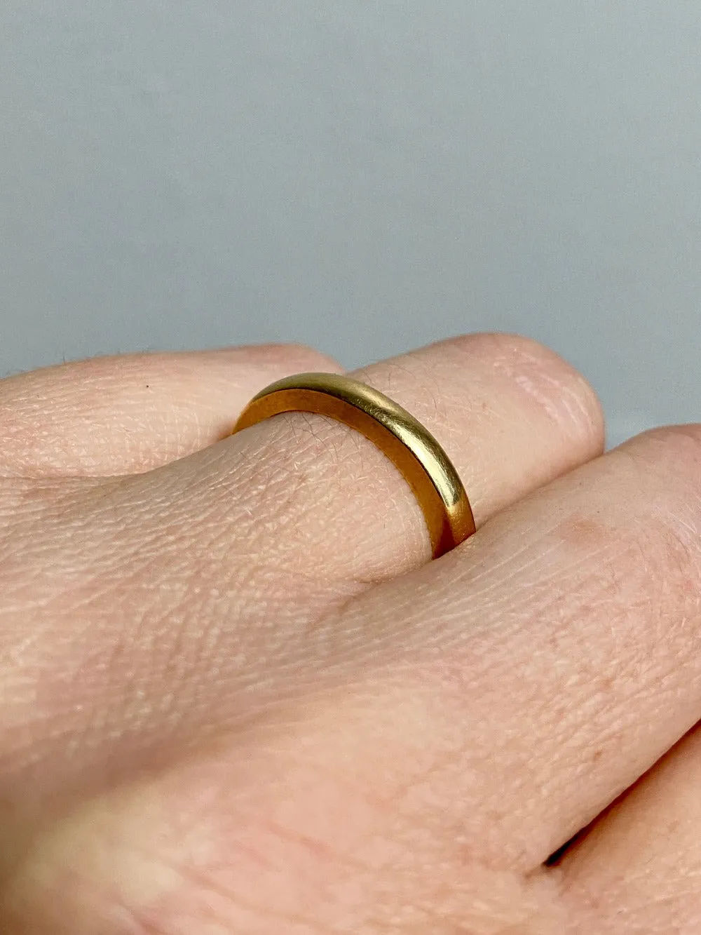 1953-1959 Swedish vintage 18k gold band ring - size 6