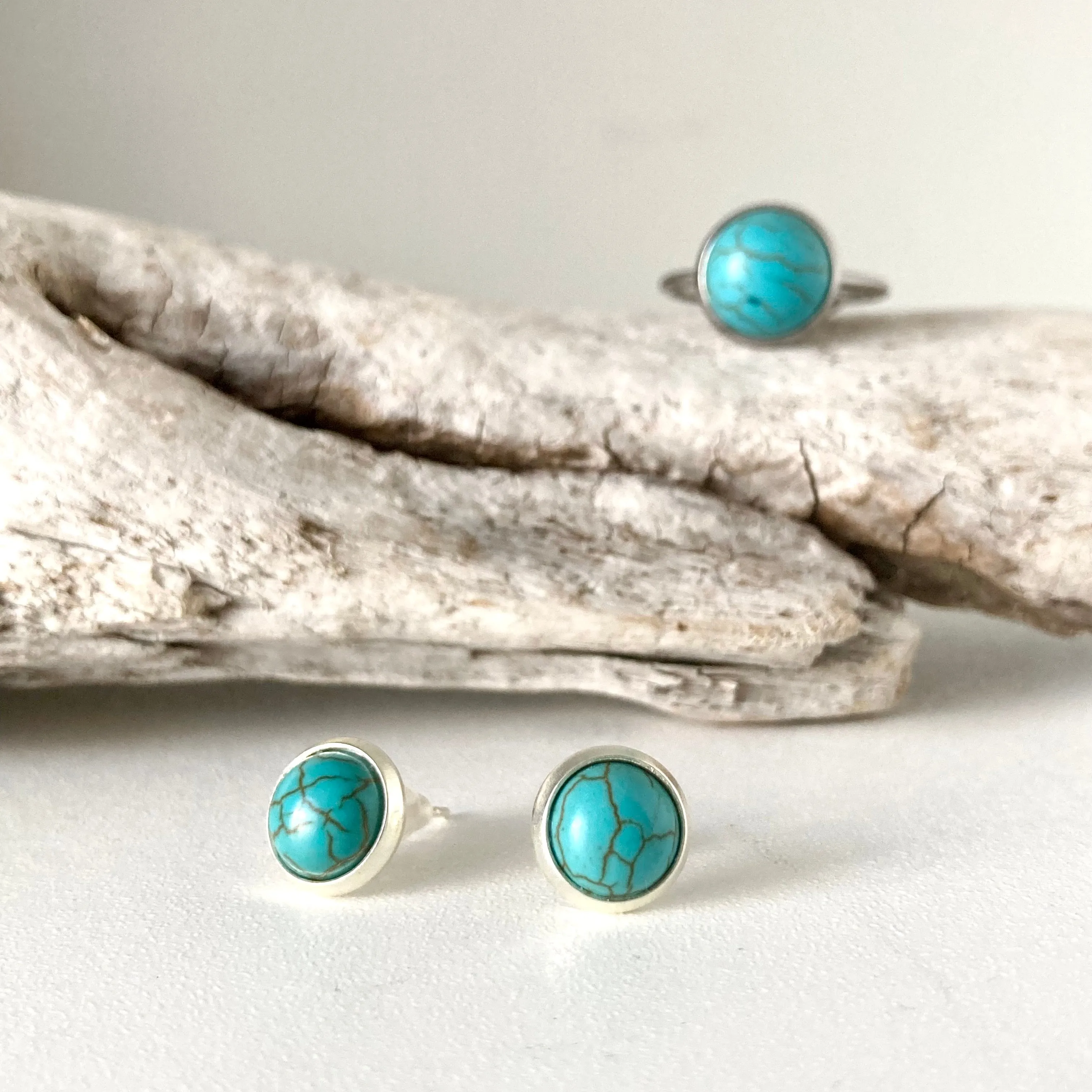 Ahiga small stud Earrings (Turquoise Stone)
