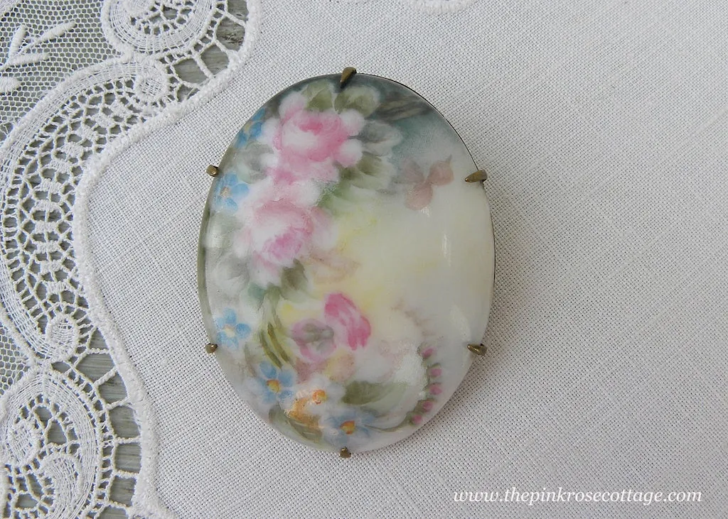 Antique Victorian Edwardian Hand Painted Pink Roses & Forget-Me-Nots Brooch