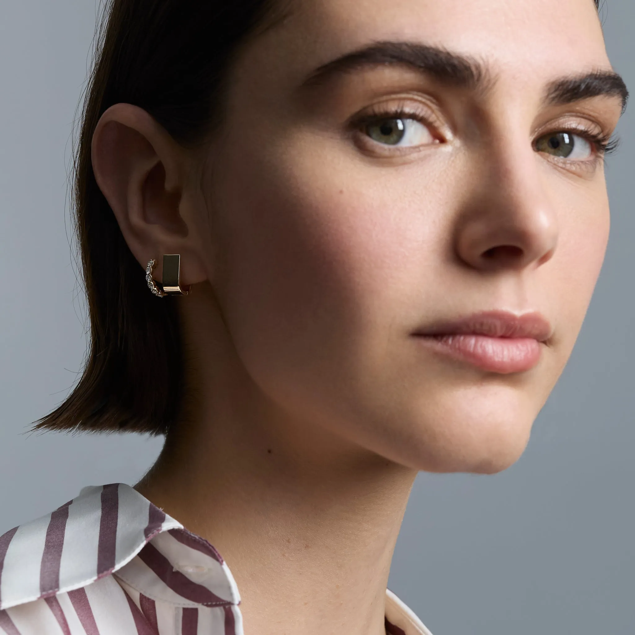 Aria Thick Huggie Earrings