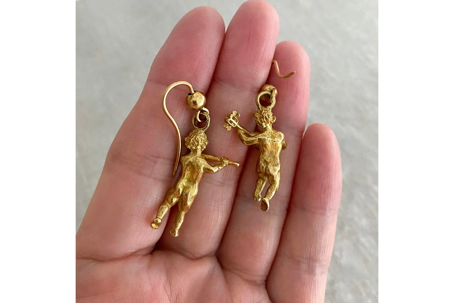 Art Nouveau 18K Gold Putti Earrings