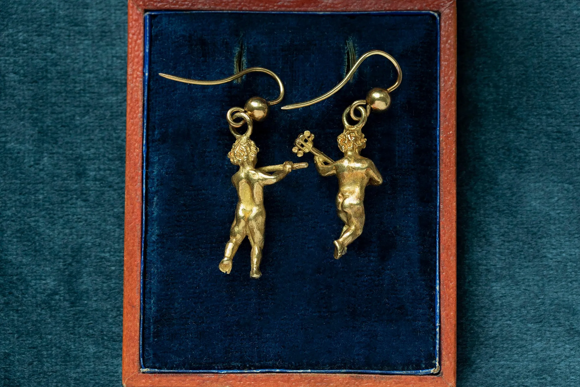 Art Nouveau 18K Gold Putti Earrings