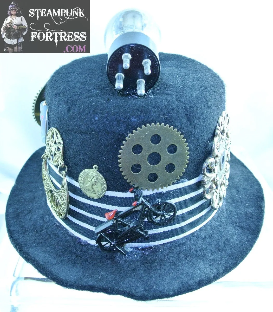 BLACK GOLD MIRROR RAISED WATCH CLOCK AUTHENTIC GEAR DIAL FACE MOTHER OF PEARL CIRCLE FILIGREE DROP GOLD COIN BRASS XL GEAR BICYCLE BRASS XL CIRCLE BROWN STUDDED BUCKLE ROCKET XL TOP LARGE TOP HAT STARR WILDE STEAMPUNK FORTRESS
