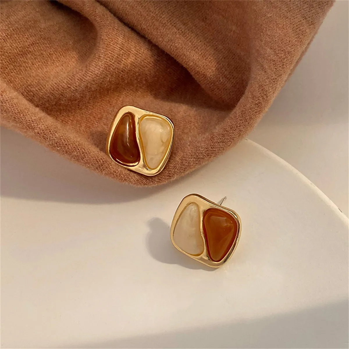 Brown Resin & 18K Gold-Plated Square Stud Earrings