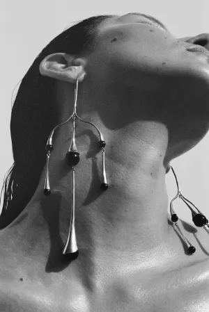 Chandelier Earrings in Onyx
