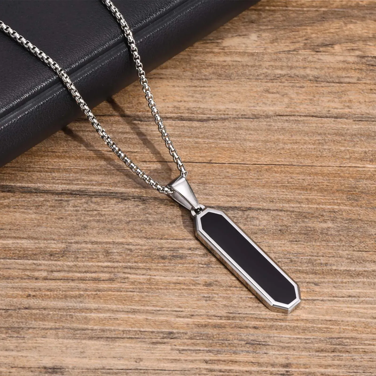 Darksteel Pendant