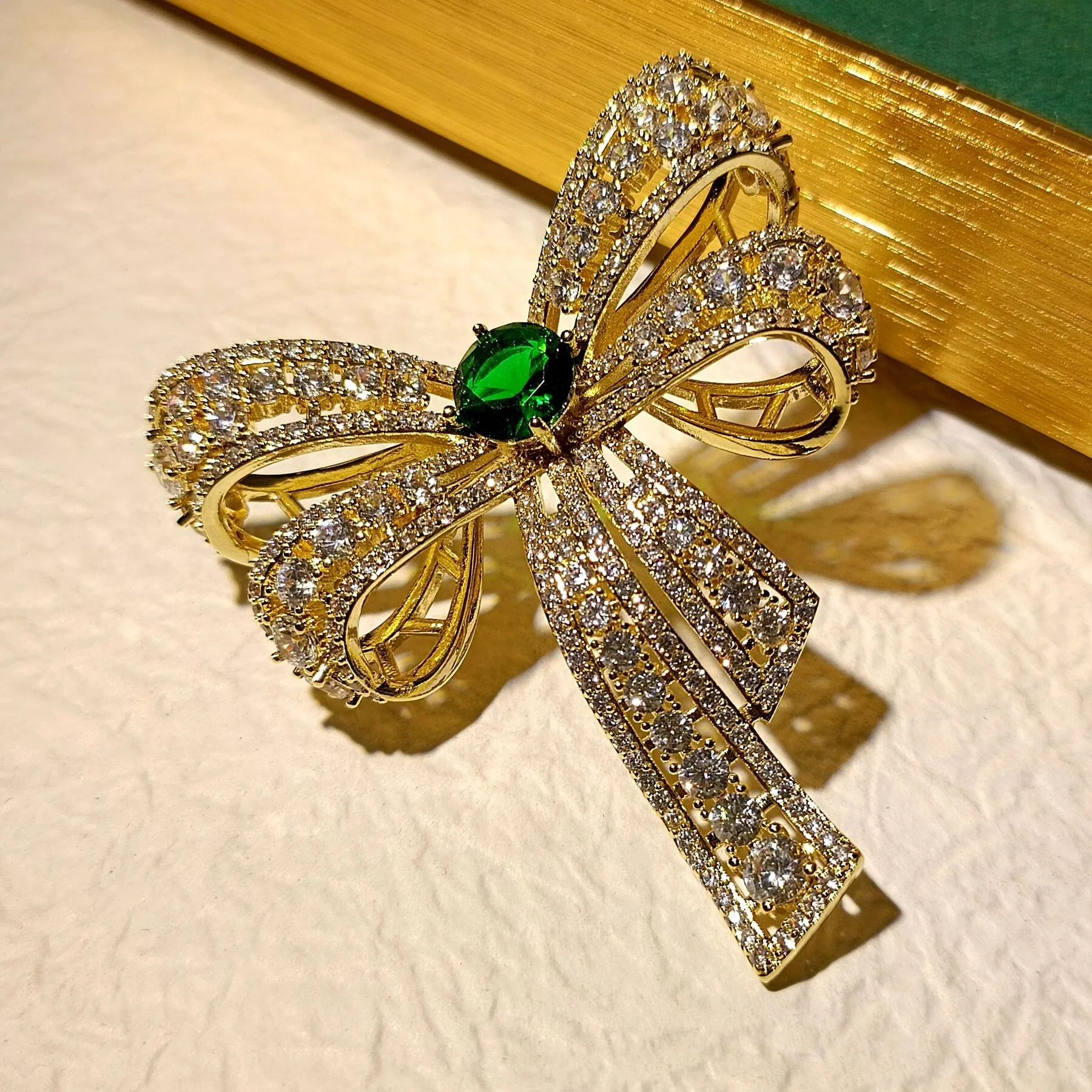 Edwardian Vintage Gold Tone Emerald and CZ Ribbon Bow Brooch Pin for Women Accessory