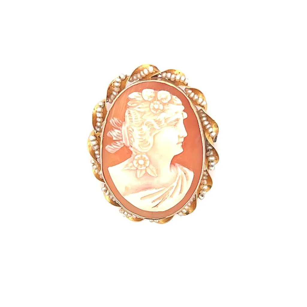 Estate 10K Yellow Gold Oval Cameo & Seed Pearl Brooch