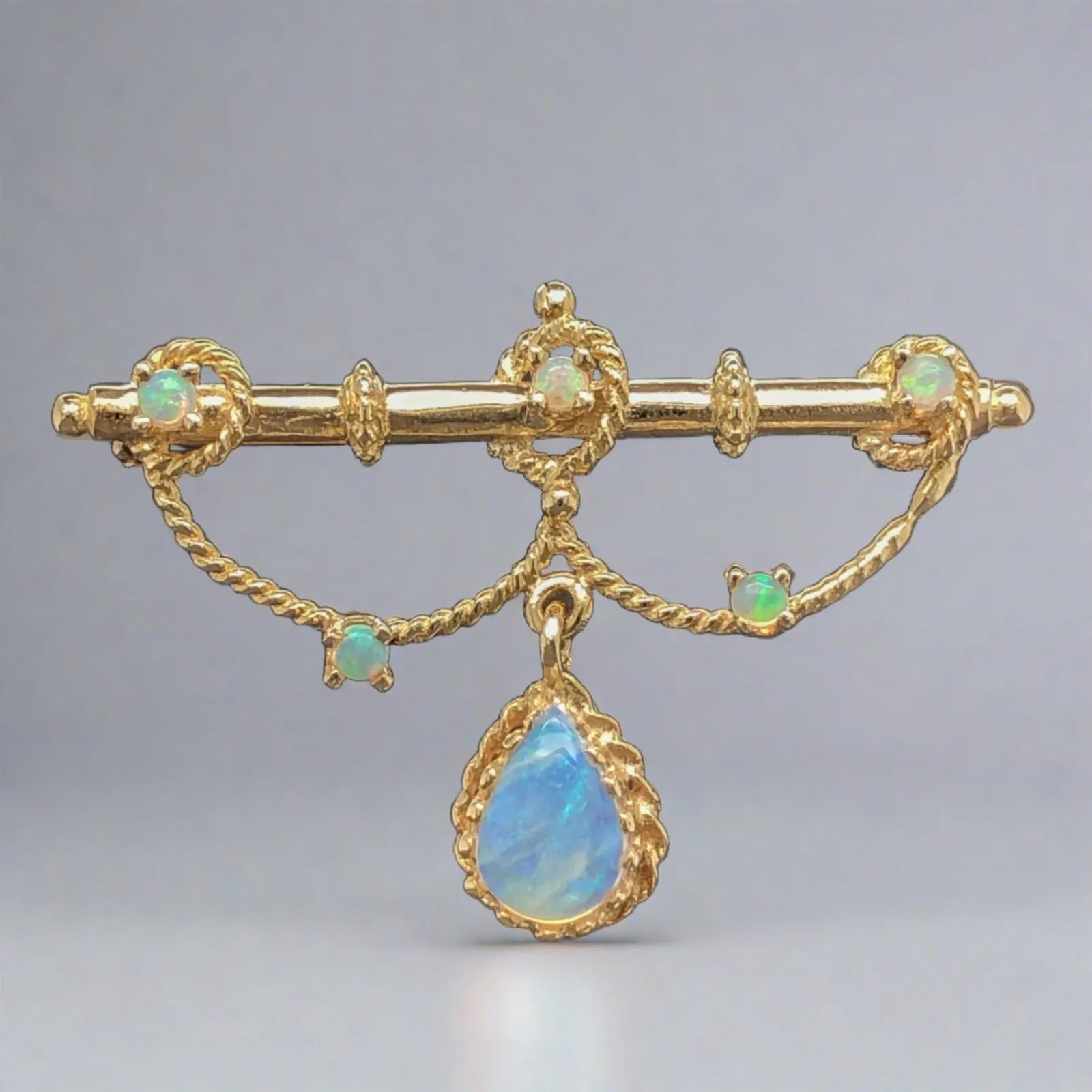 Estate 14K Y Gold 1.06cttw Opal Brooch