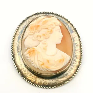 Estate Yellow Gold Tone Shell Cameo Brooch
