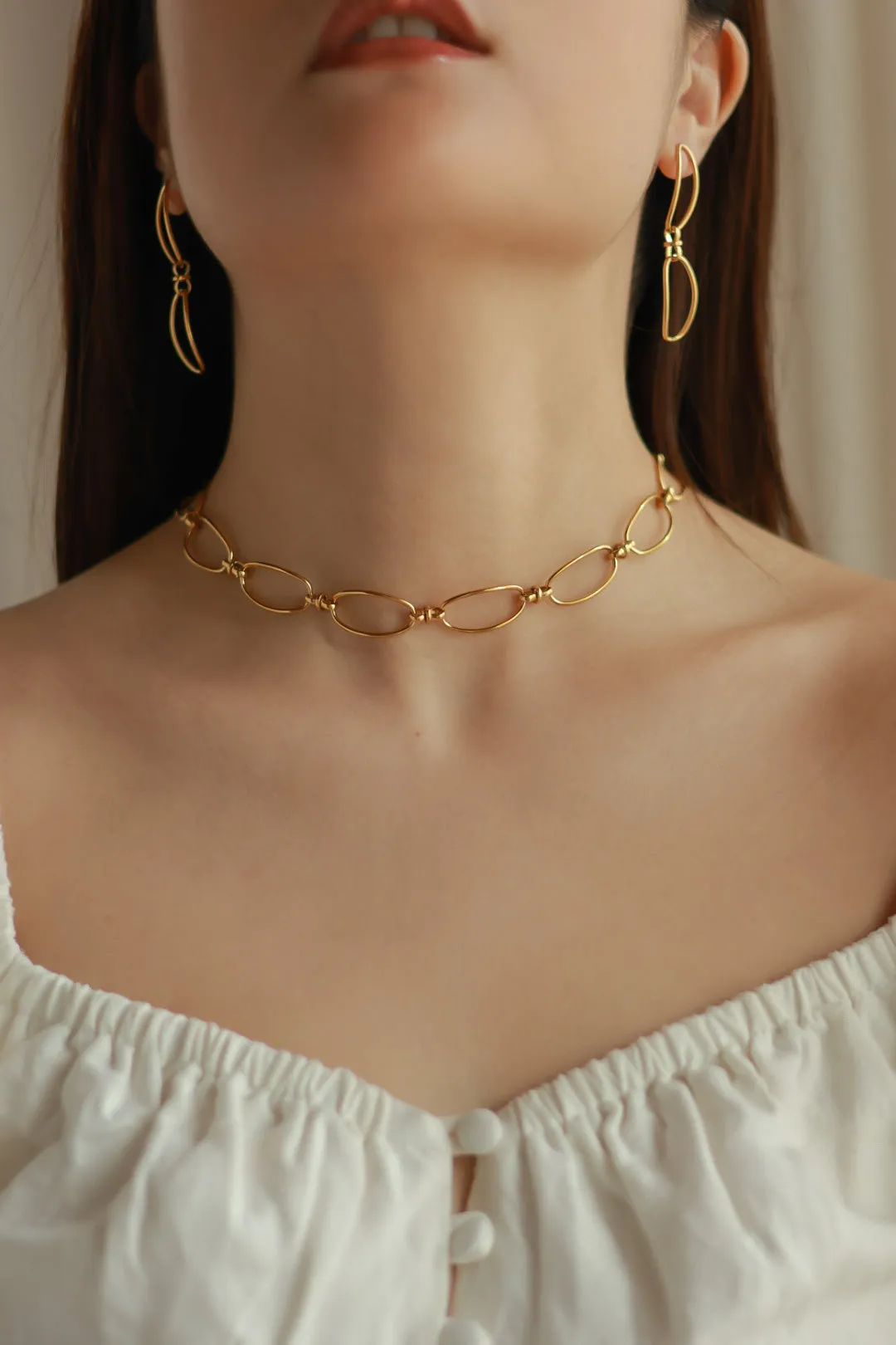 French Oval Choker Necklace