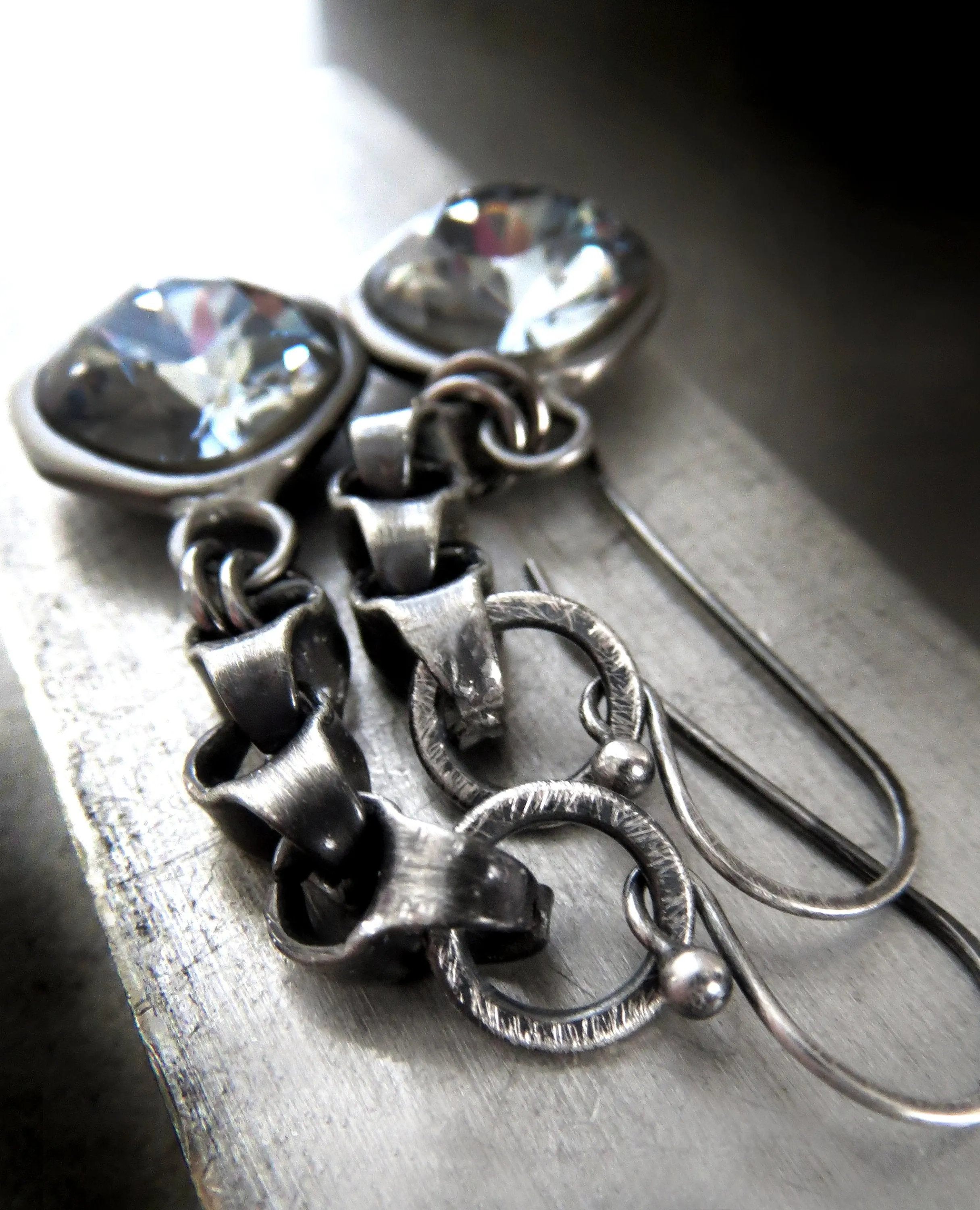 GEAR - Bold Chunky Chain Earrings with Dark Grey Crystal