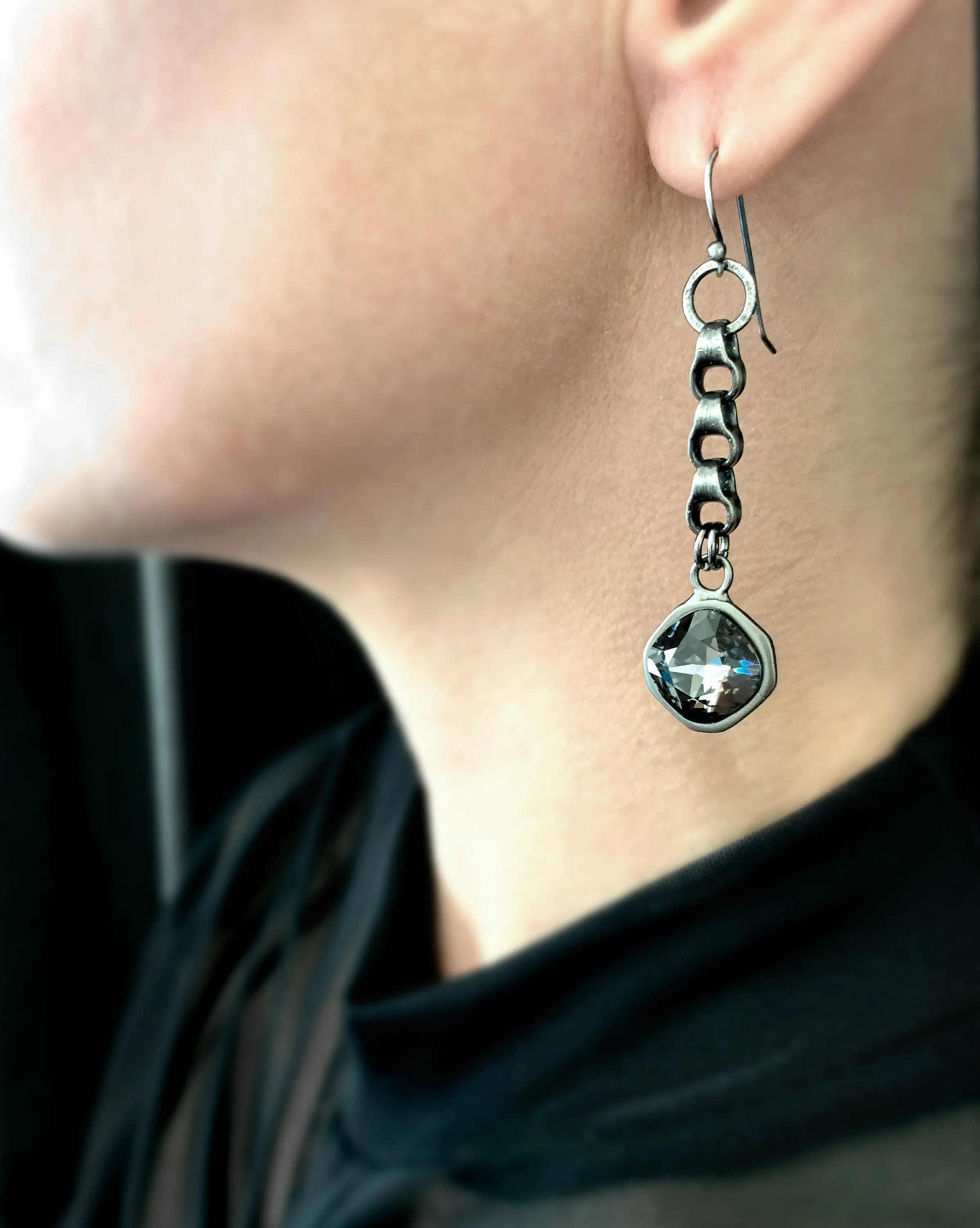 GEAR - Bold Chunky Chain Earrings with Dark Grey Crystal