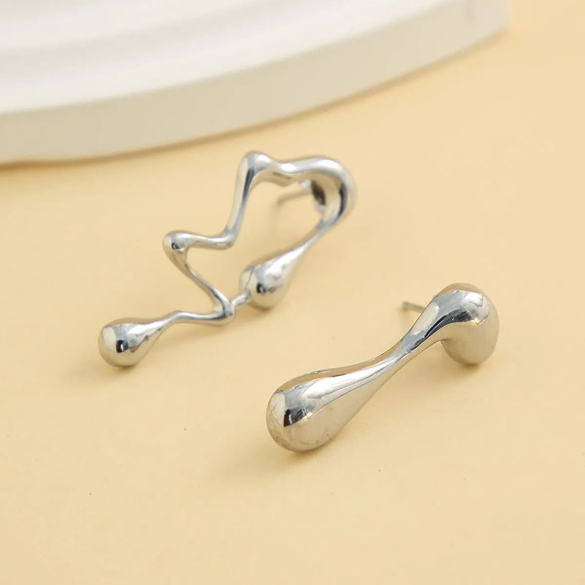 Geometric Irregular Melting Waterdrop Asymmetrical Earrings