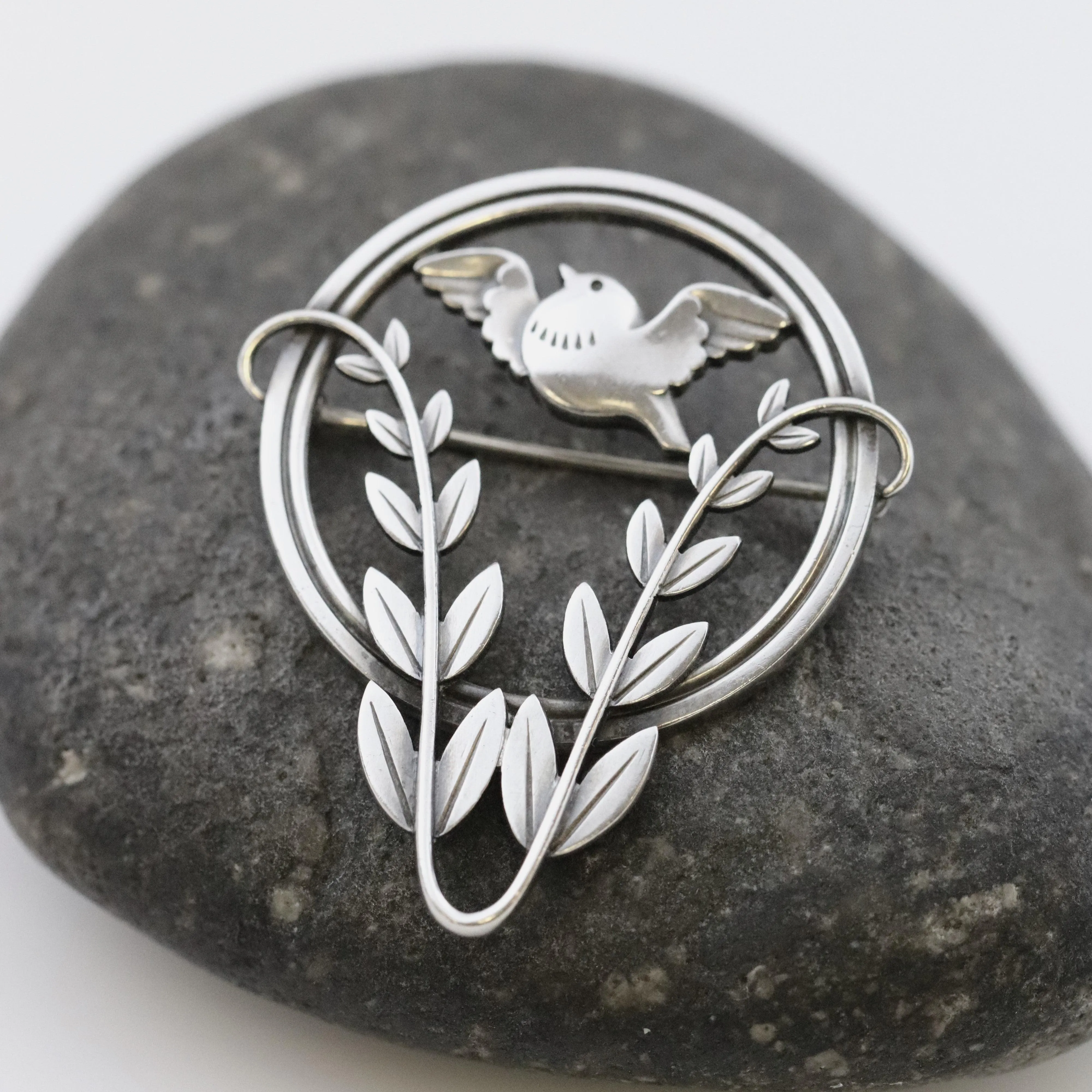 Georg Jensen Jewelry | Chubby Bird and Vine Brooch 258