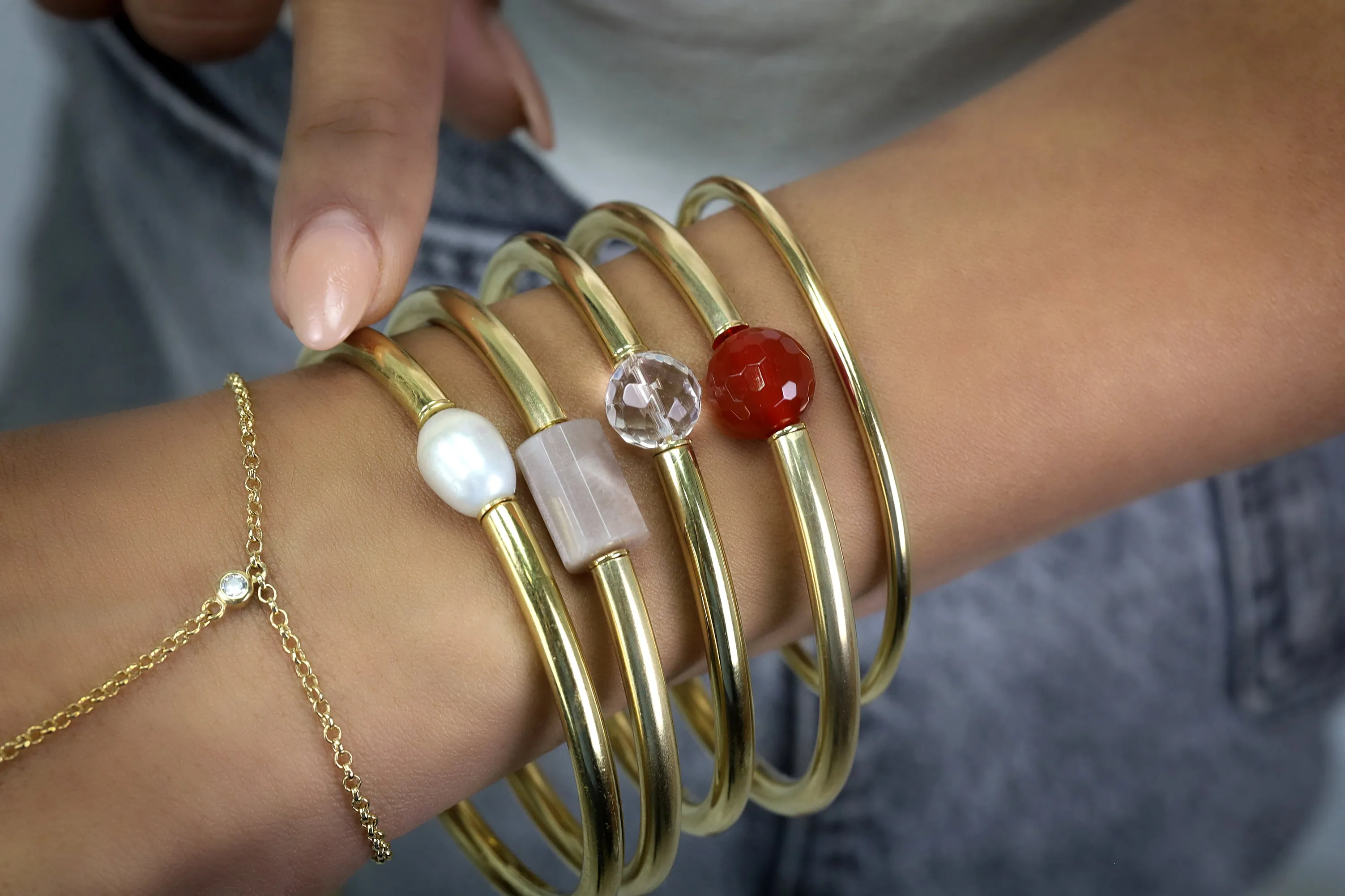 Gold Bangle Sunstone Bracelet