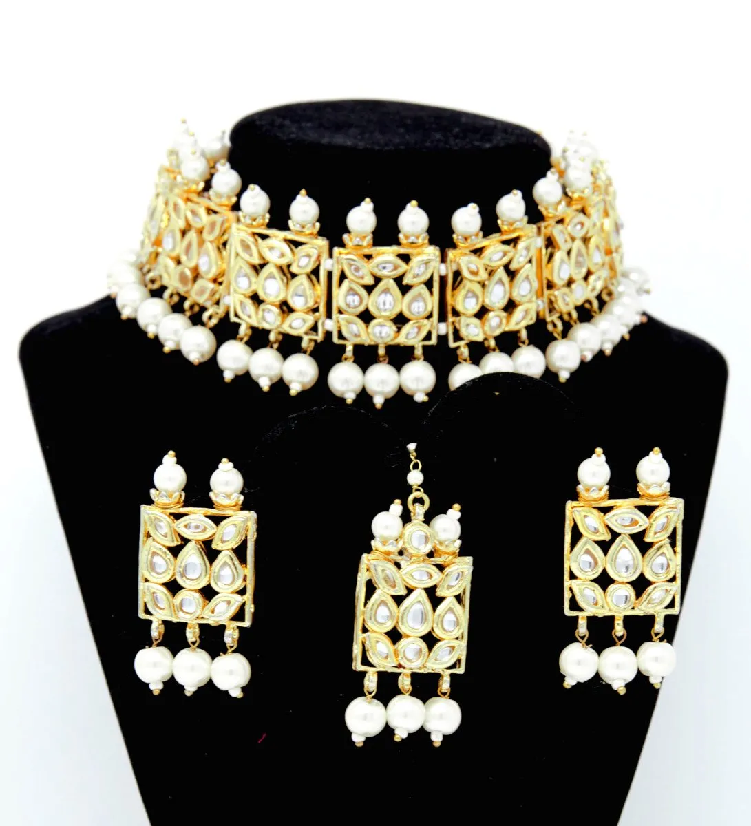 Gold Kundan and Pearl Choker Necklace Set with Maangtikka and Earrings