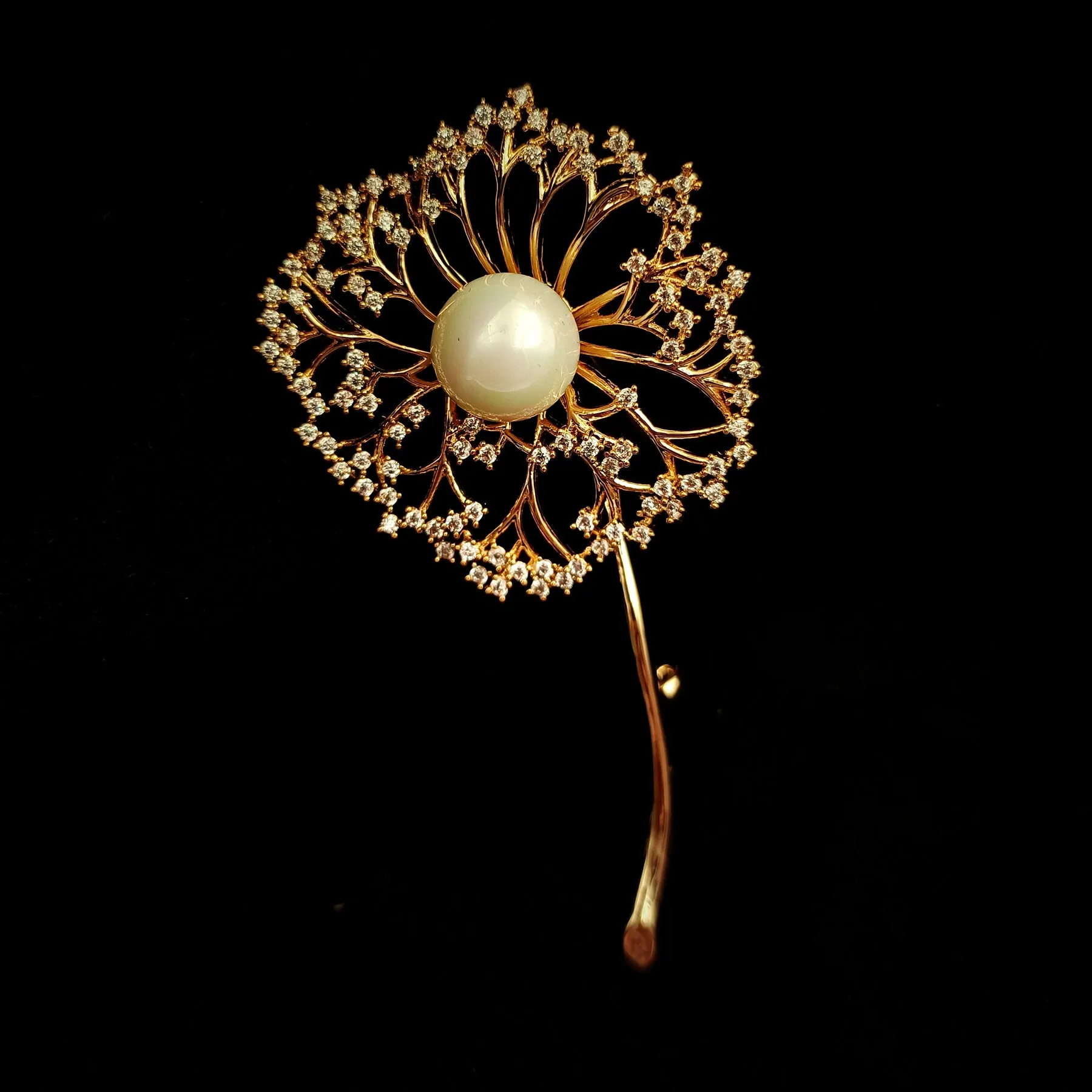 Gorgeous Gold Tone Mother of Pearl & Zircon Accent Dandelion Brooches Pins