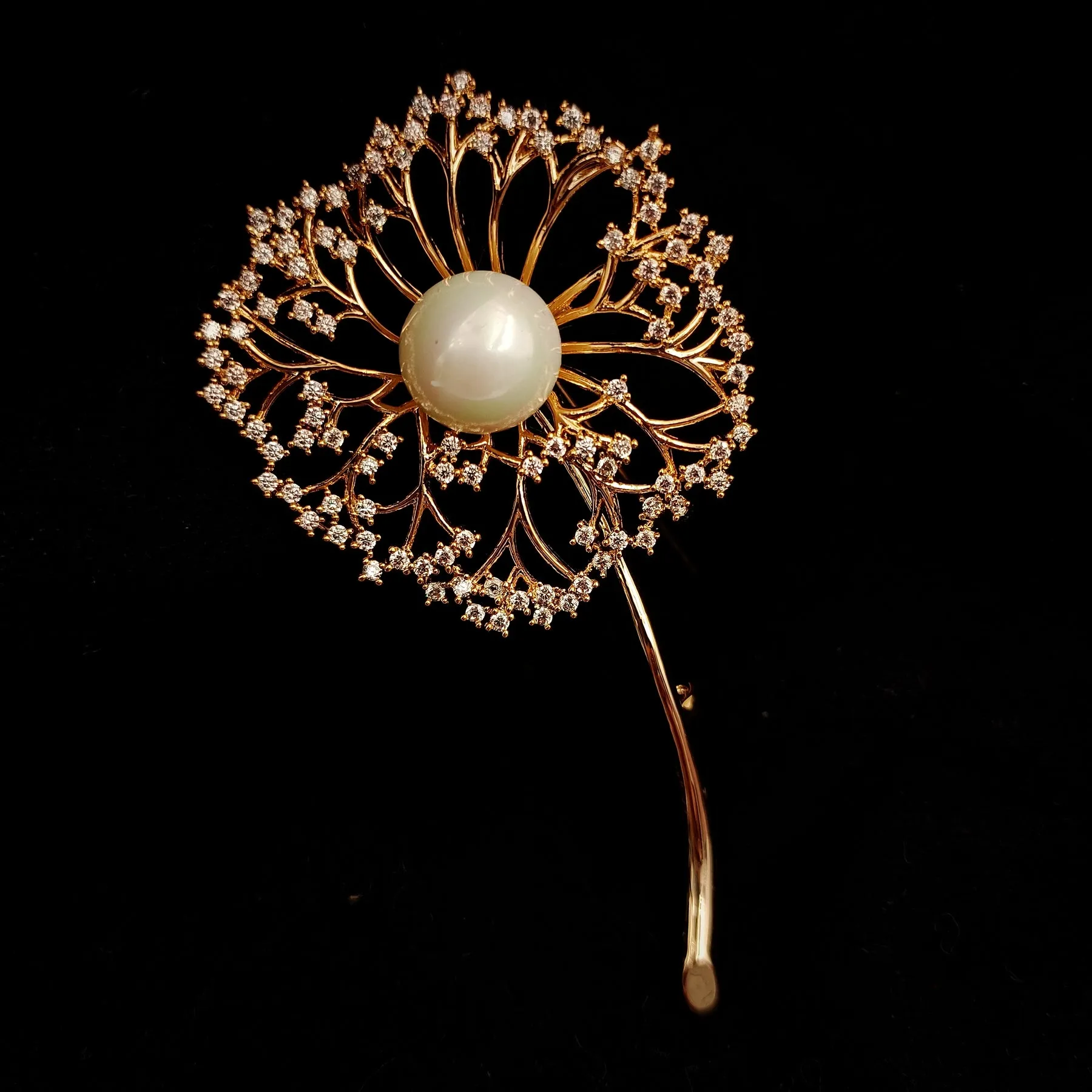 Gorgeous Gold Tone Mother of Pearl & Zircon Accent Dandelion Brooches Pins