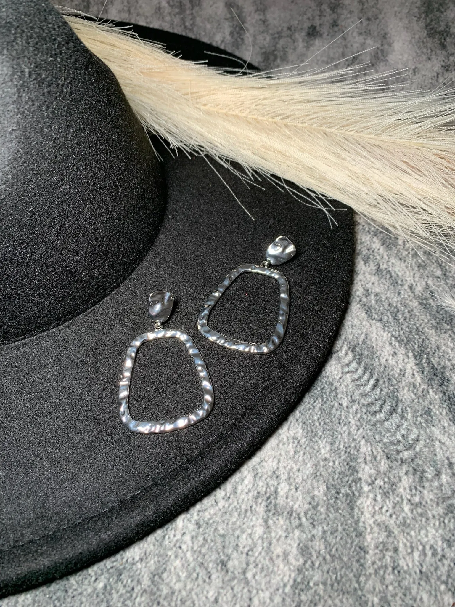 Hammered Cut Out Geo Drop Earrings