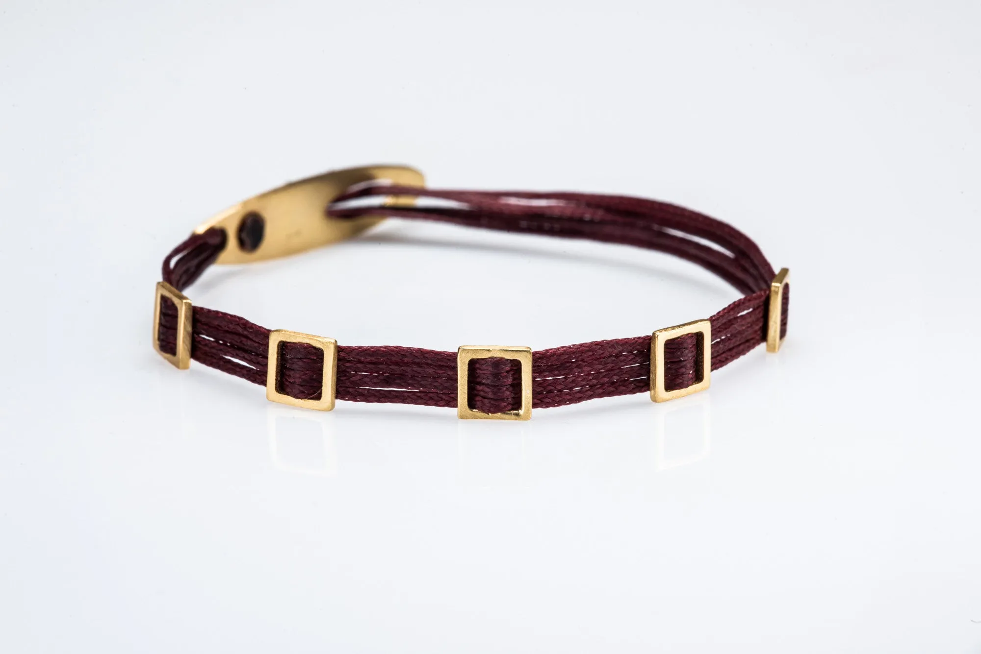 Hip to be square bracelet