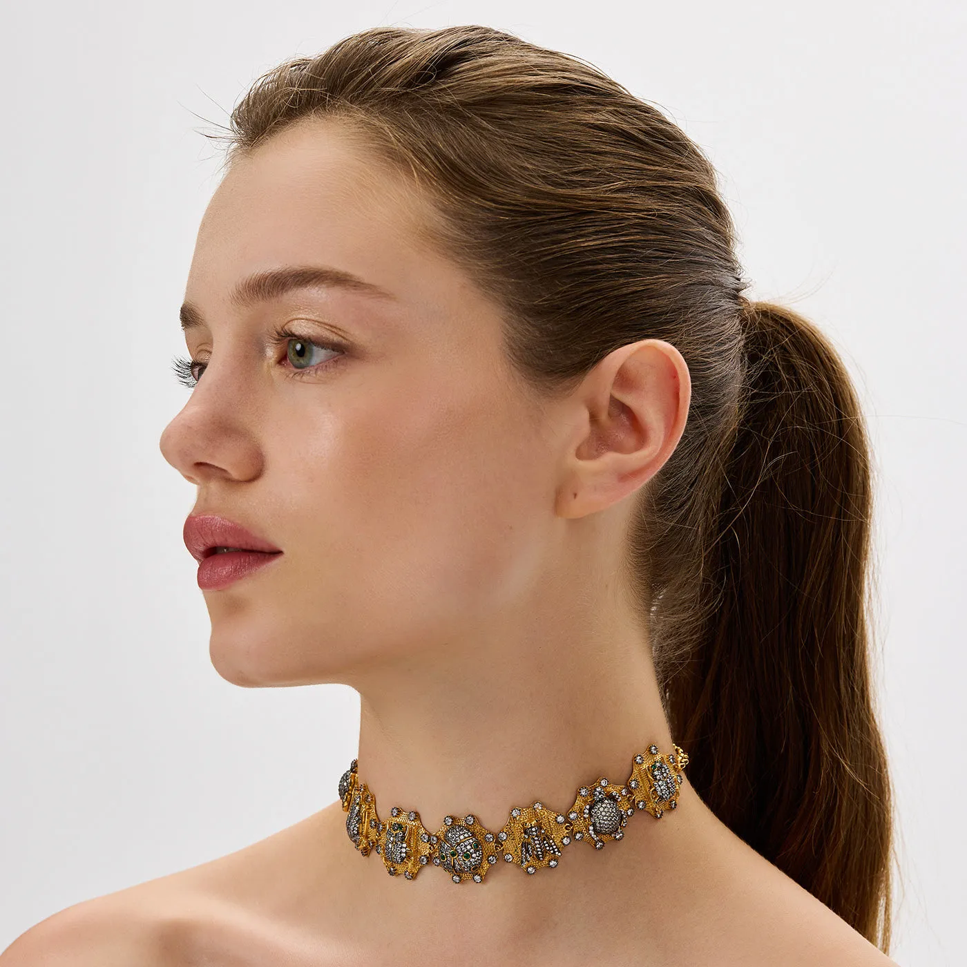 ICONS SHIELD CHOKER