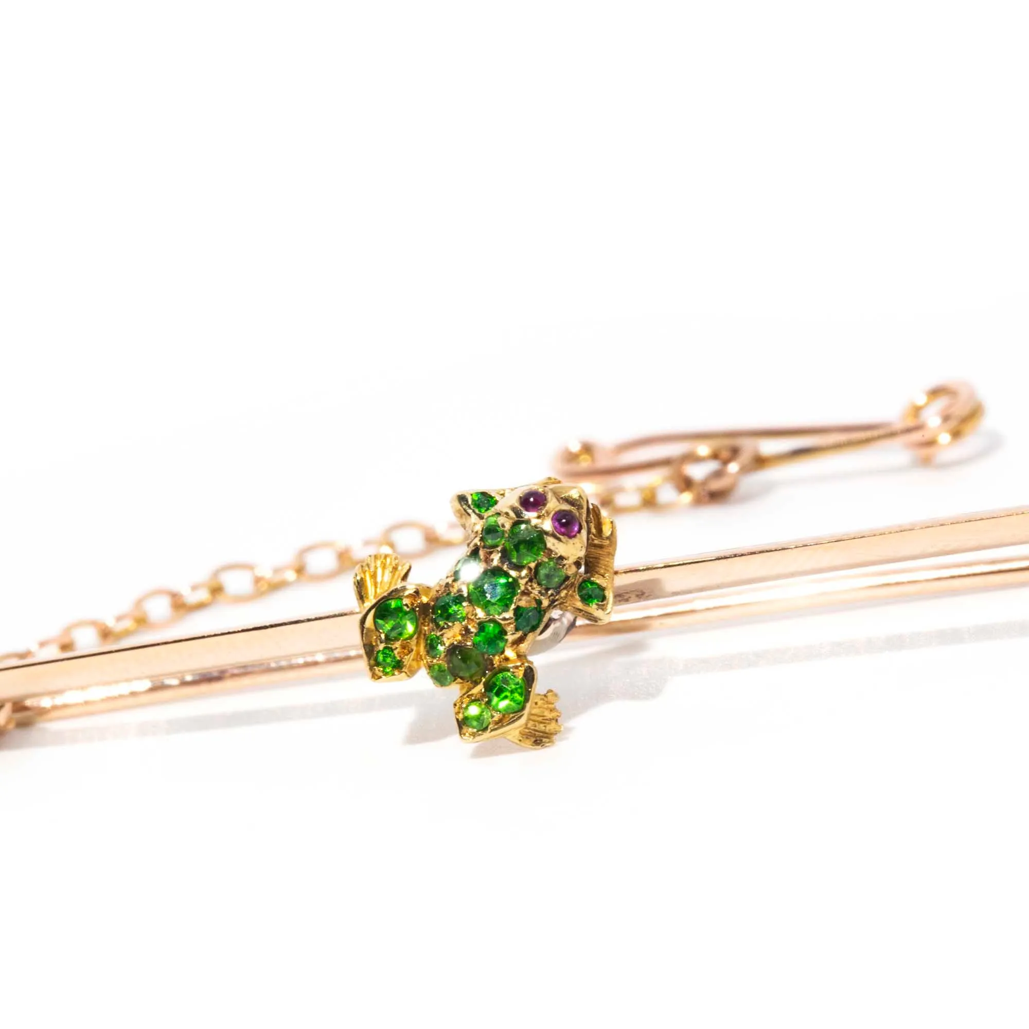 Ido Antique 1854-1931 15ct Gold Demantoid Garnet Brooch