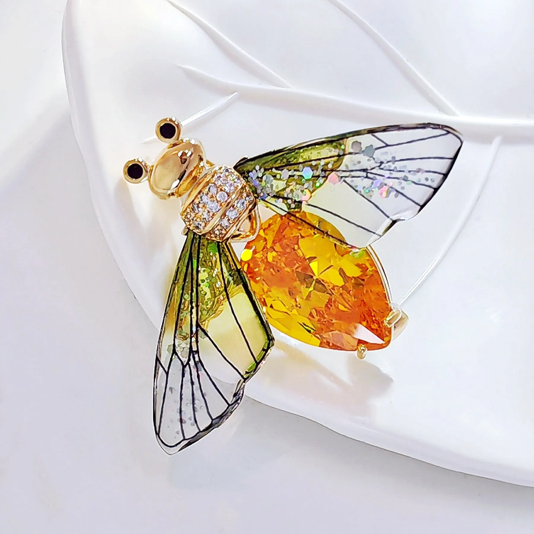 Jewelblings Super Cute Sequins Winged Pear CZ Body Yellow Bee Brooches Pins