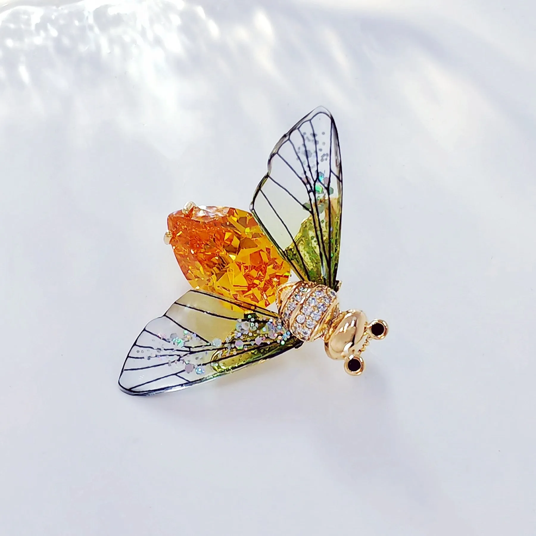 Jewelblings Super Cute Sequins Winged Pear CZ Body Yellow Bee Brooches Pins