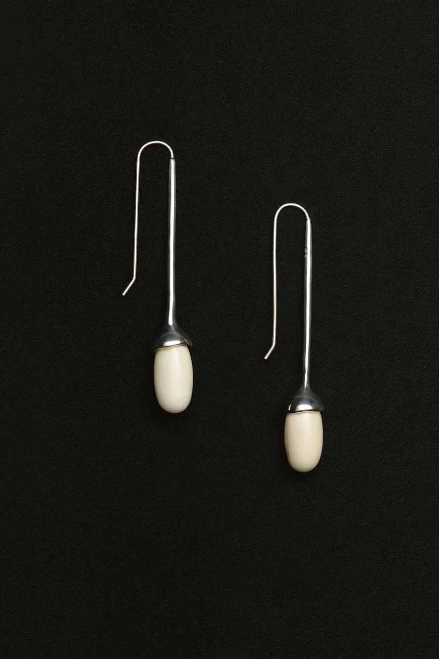 Long Dripping Stone Earrings in Vegetable Ivory