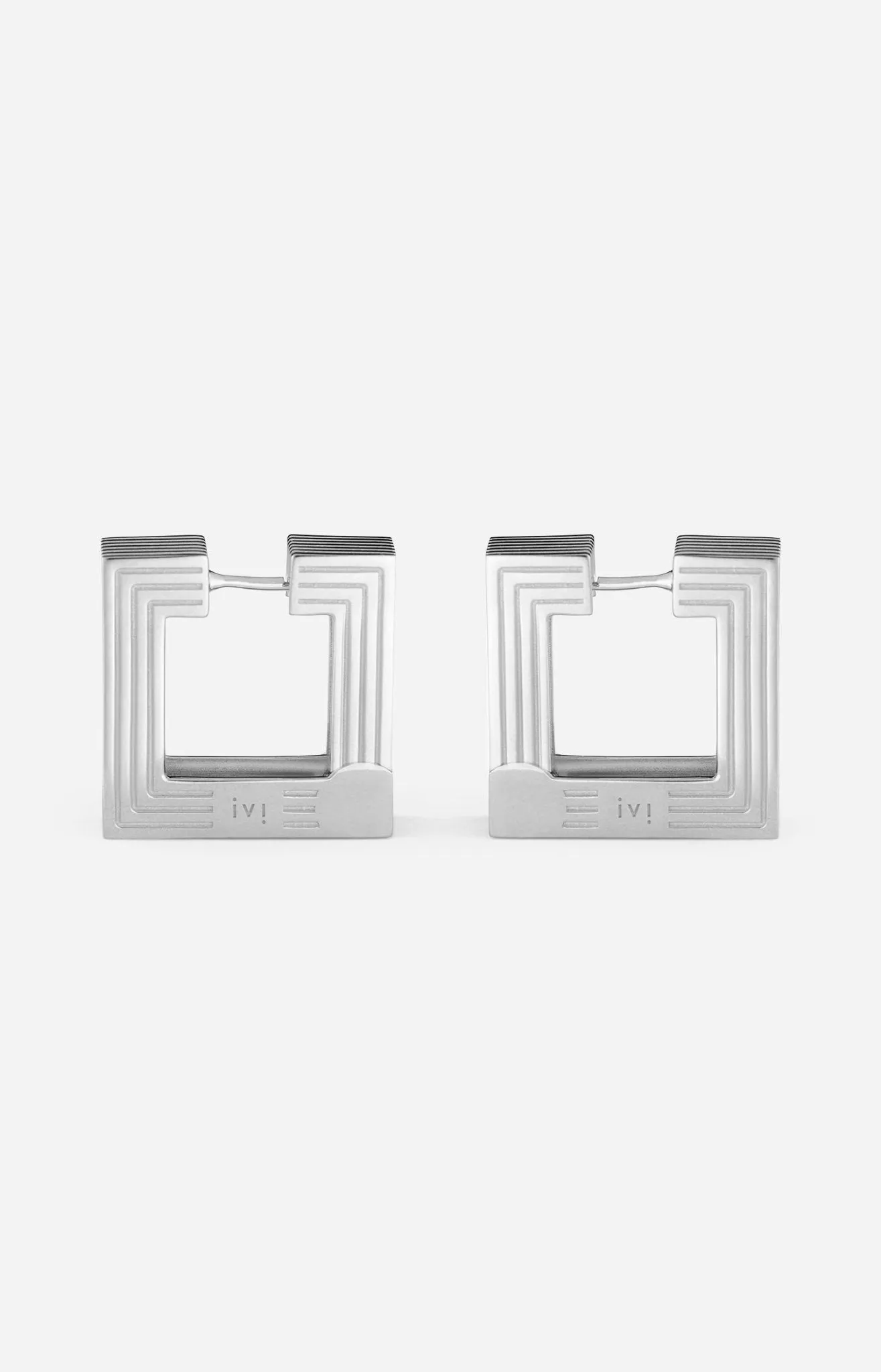 MEDIUM AURELIA HOOPS