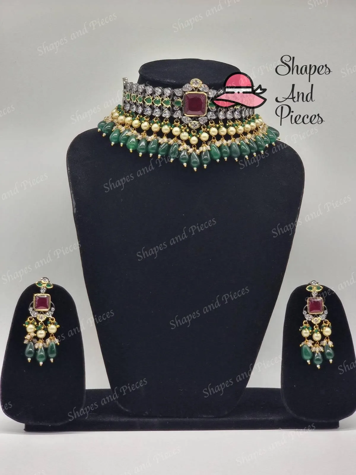 Milana Necklace Set