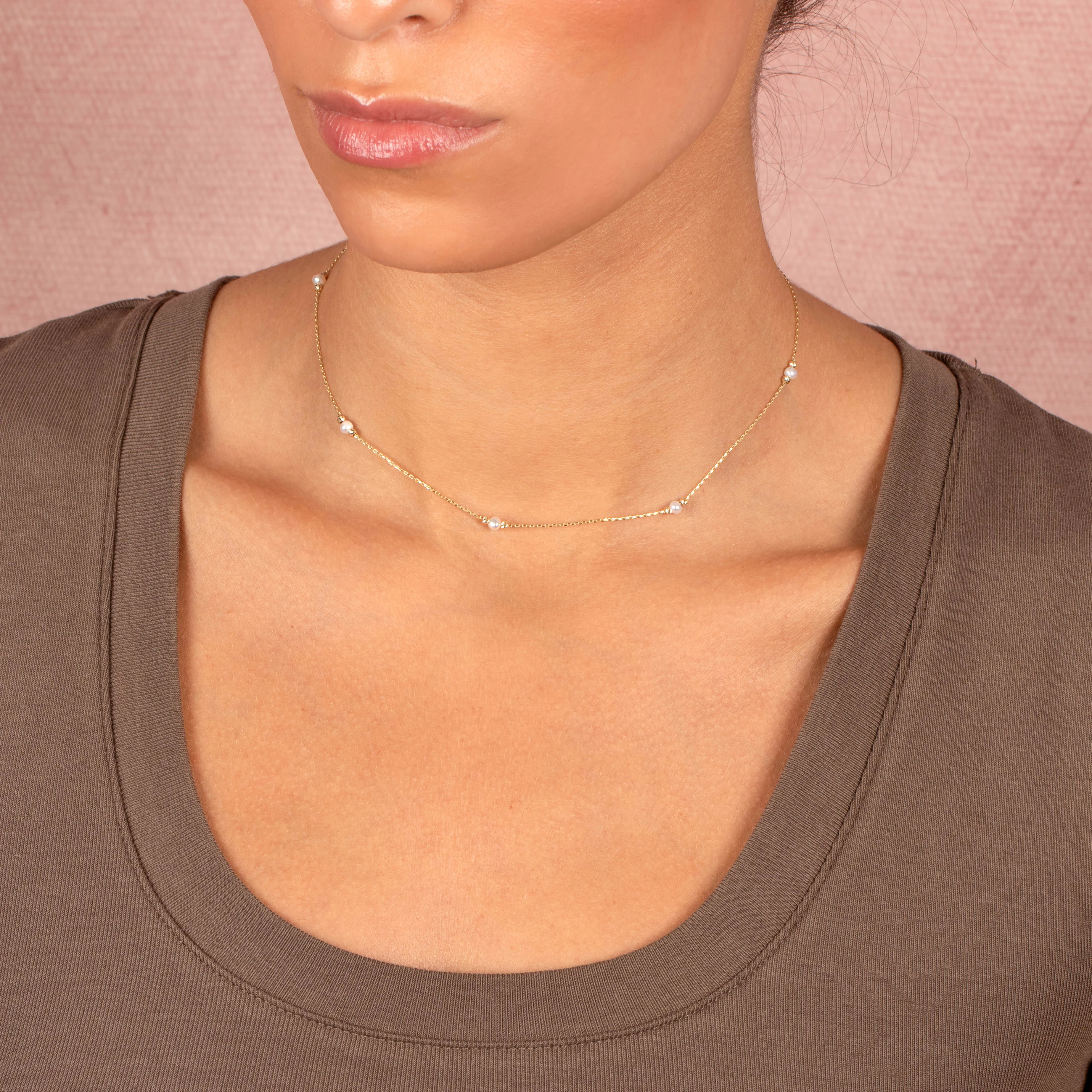 Mini Pearl Embedded Chain Choker Necklace 14K