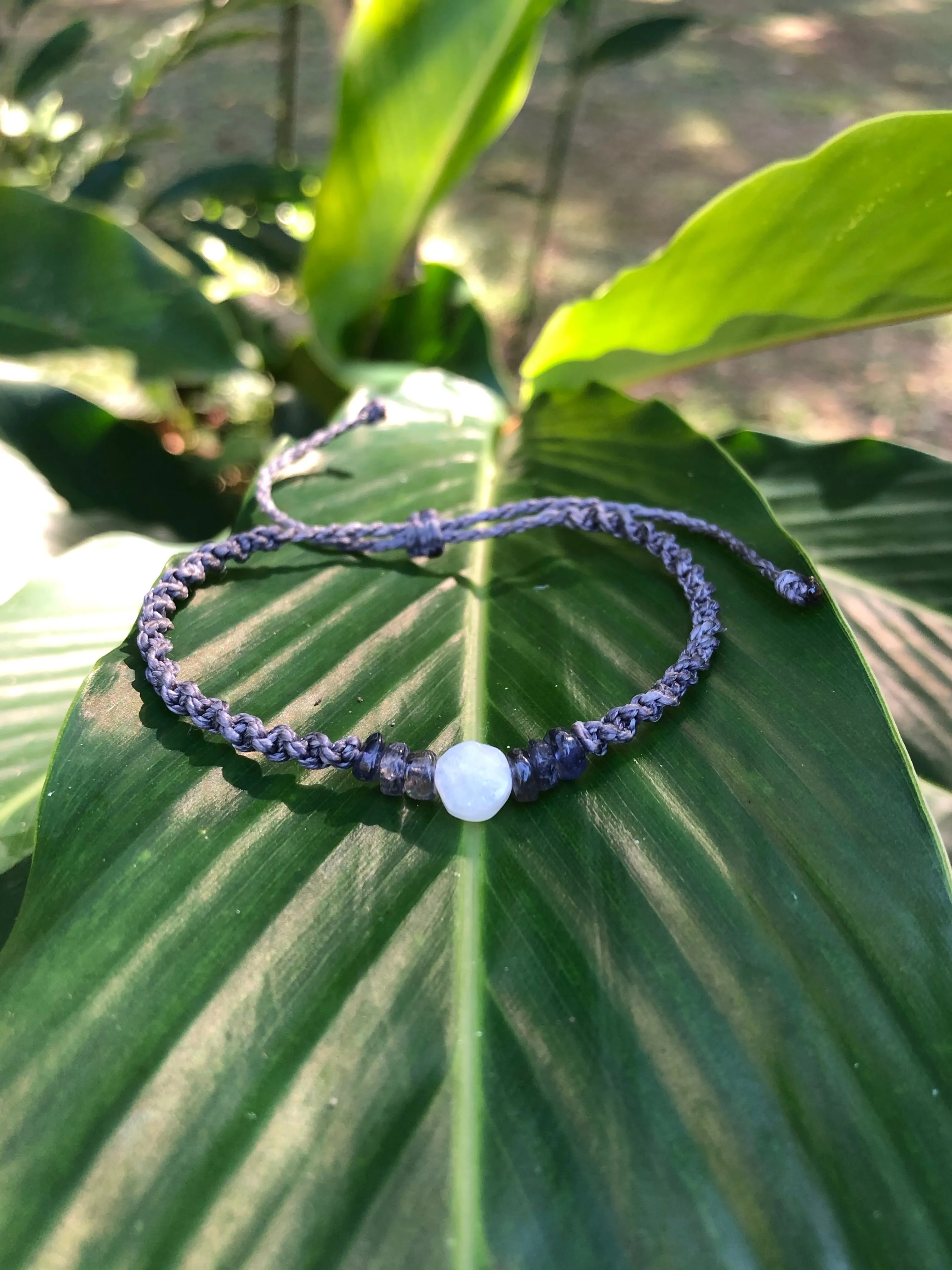 Moonstone & Iolite Gemstone Macrame Bracelet