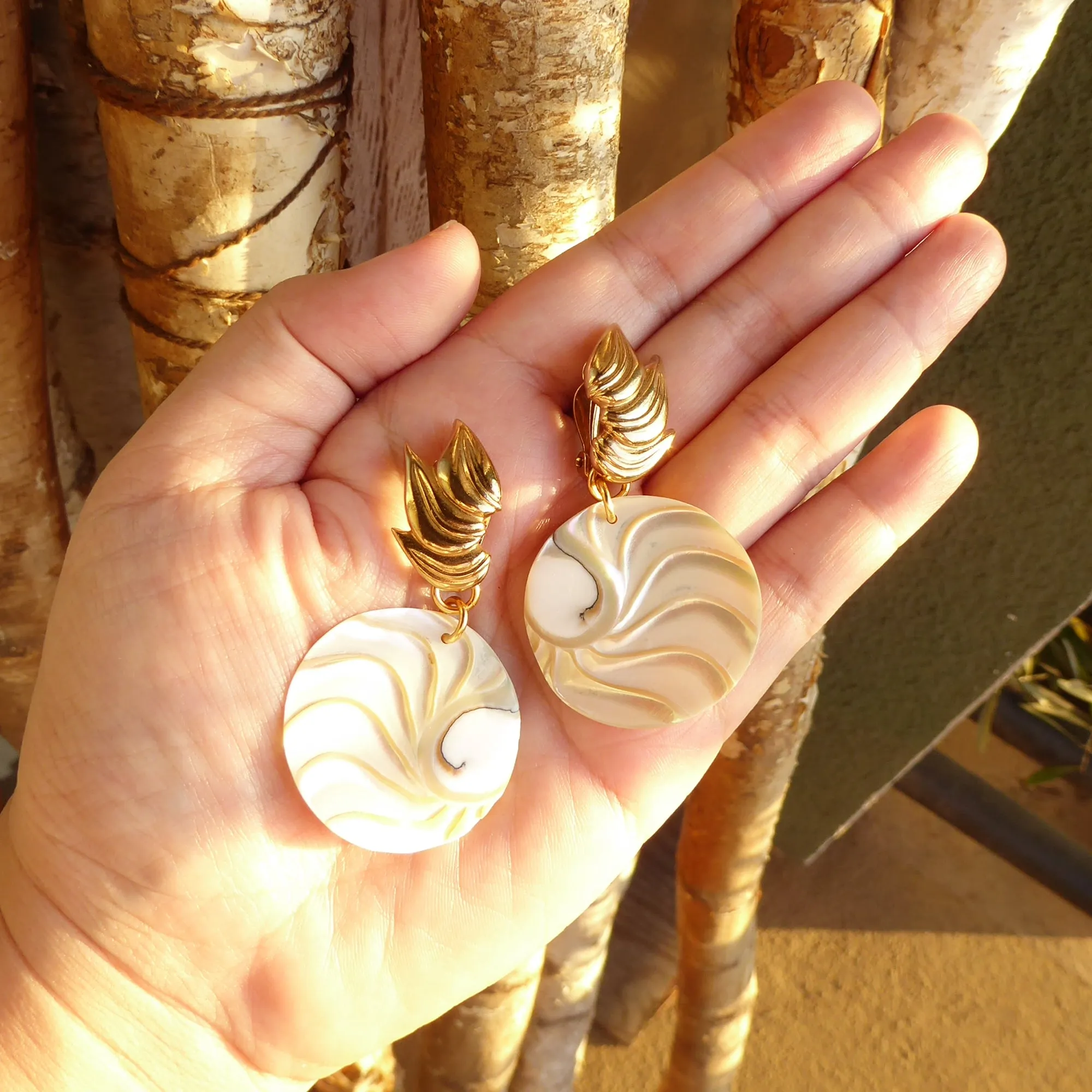 Nautilus chamber earrings