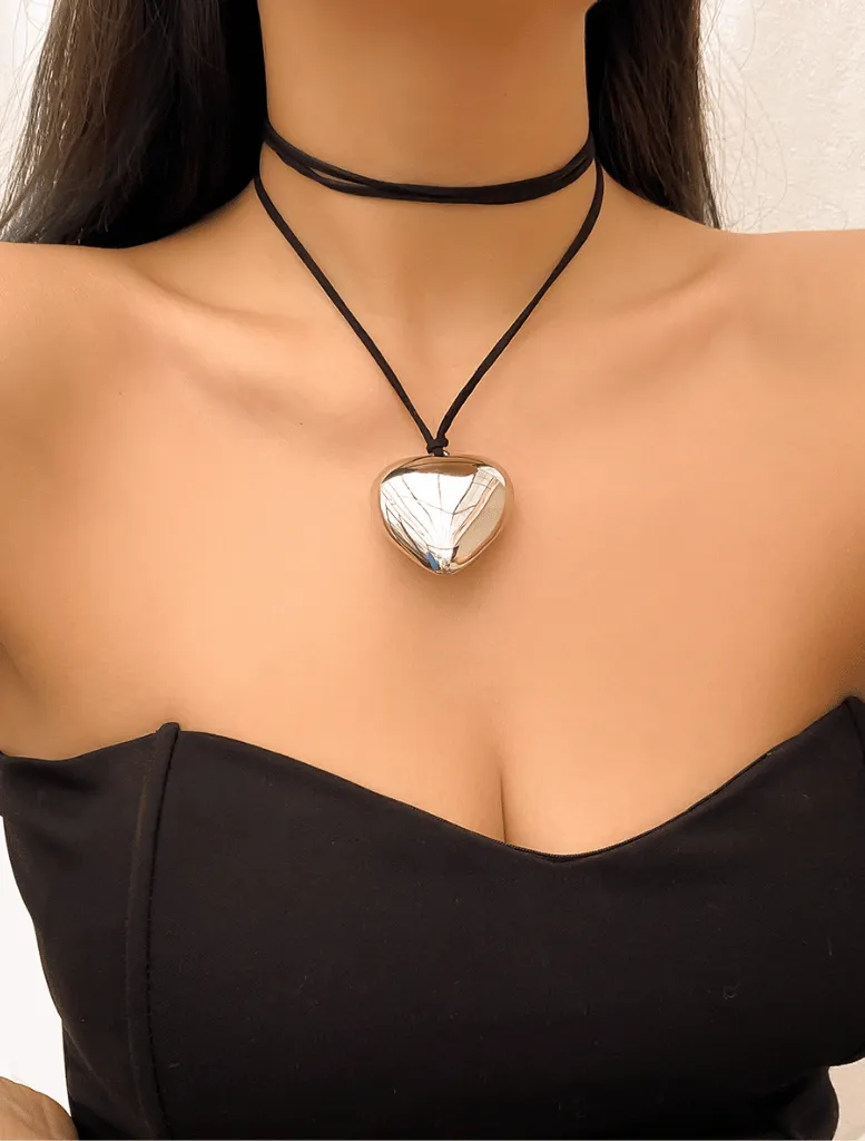 Neo Heart Choker - Silver