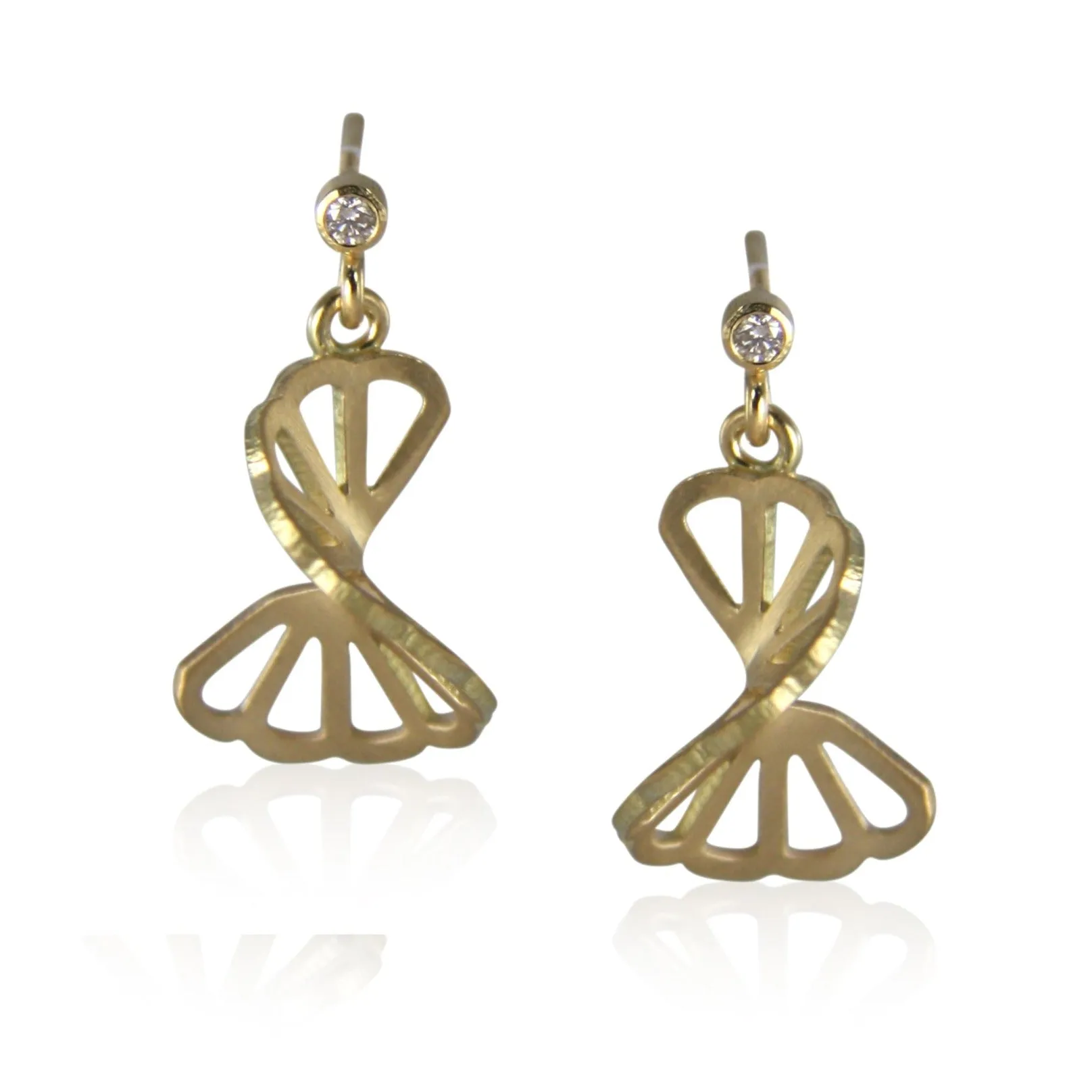petite cloud fold earrings in 18k gold with diamonds