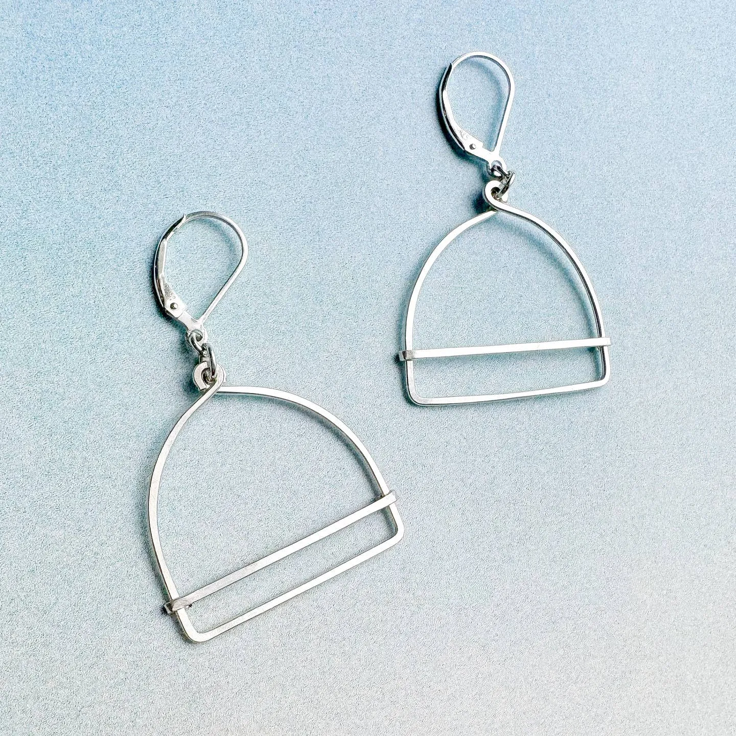 porta earrings