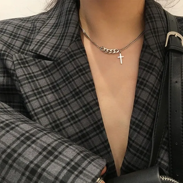 Punk Style Butterfly Choker Necklace