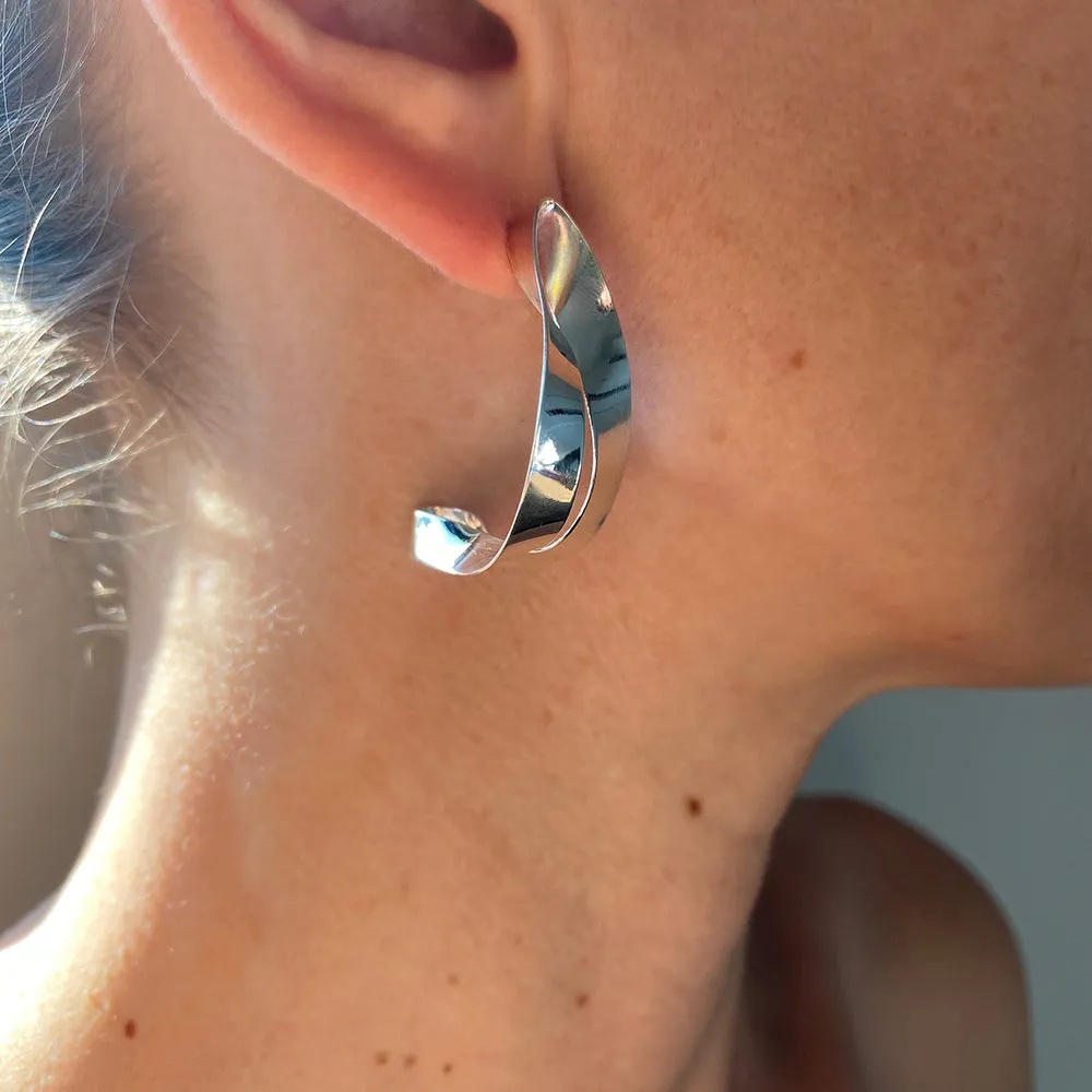 Ribbons hoop earring