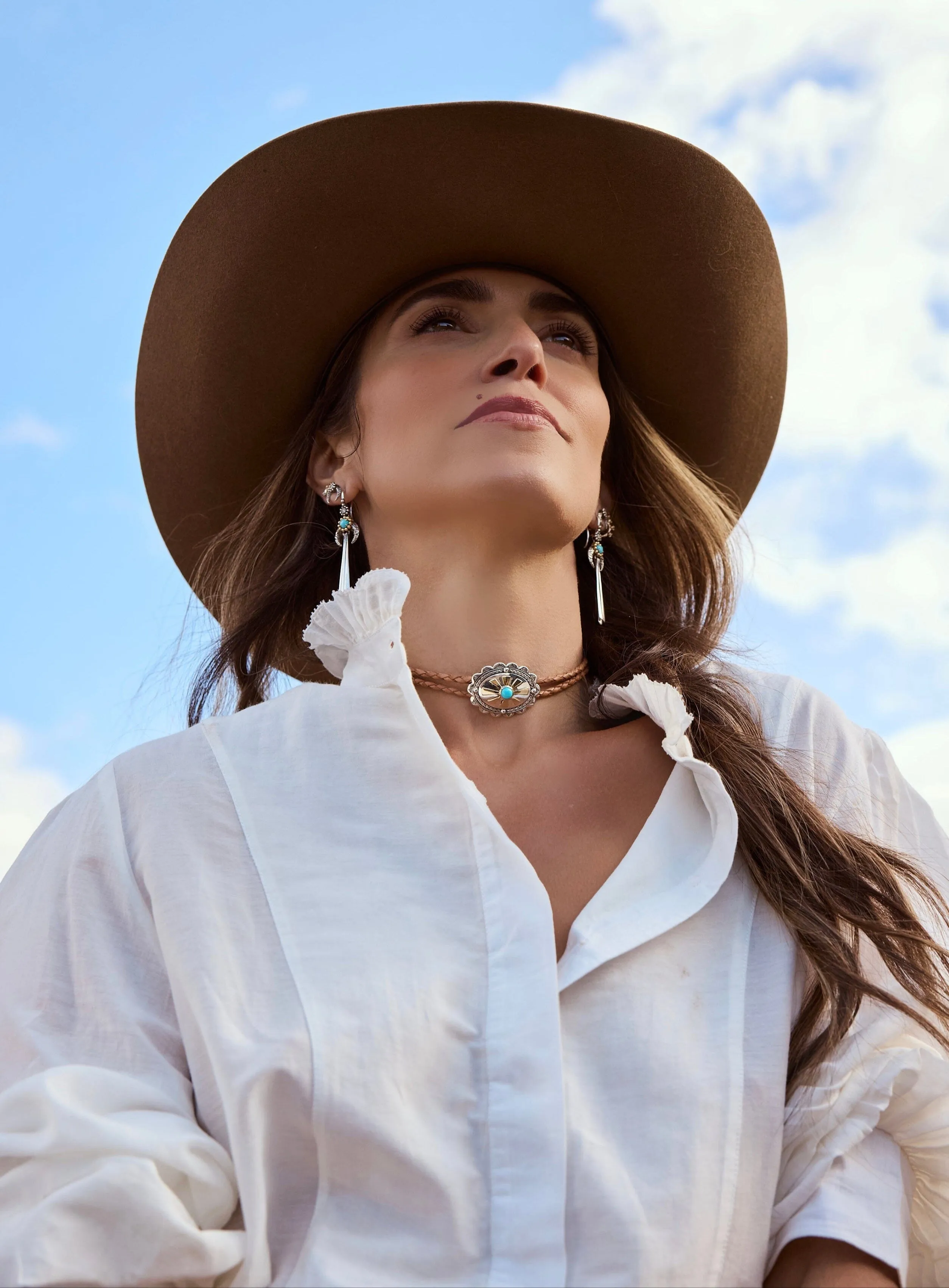 Round Turquoise Concho Choker