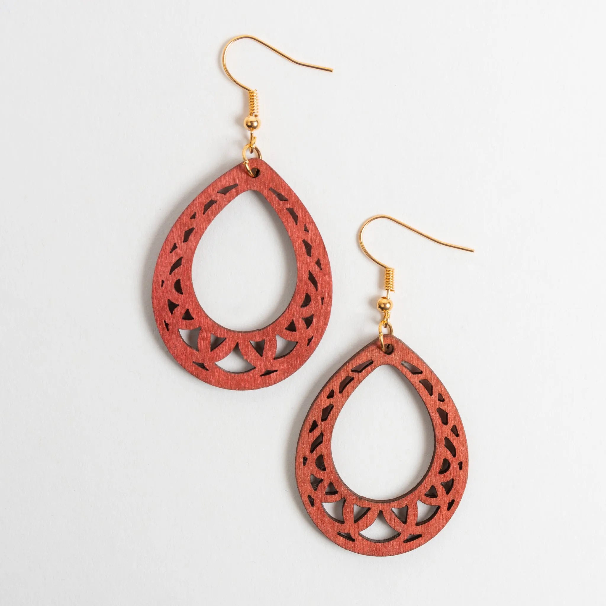 Samira Geometric Wood Oval Drop Earrings