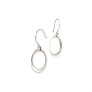 small rounded oculus earrings