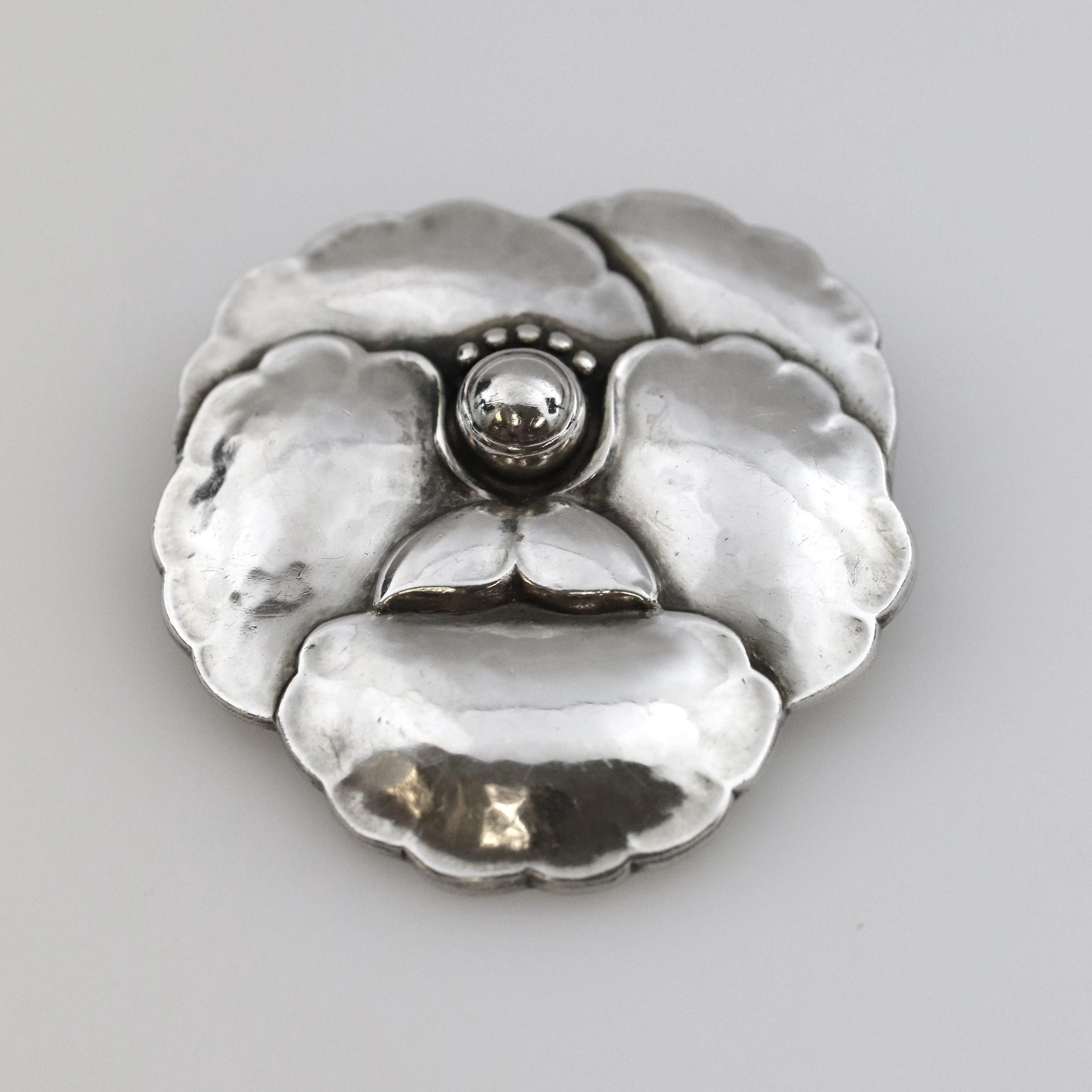 SOLD OUT: GEORG JENSEN DESIGNED PANSY FLOWER BROOCH 113
