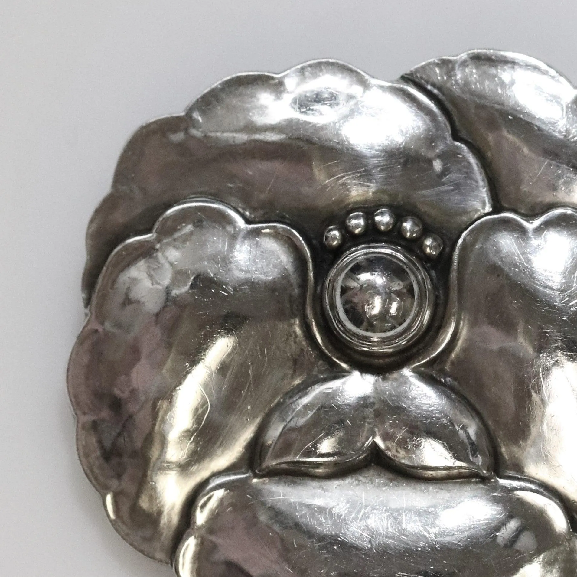 SOLD OUT: GEORG JENSEN DESIGNED PANSY FLOWER BROOCH 113