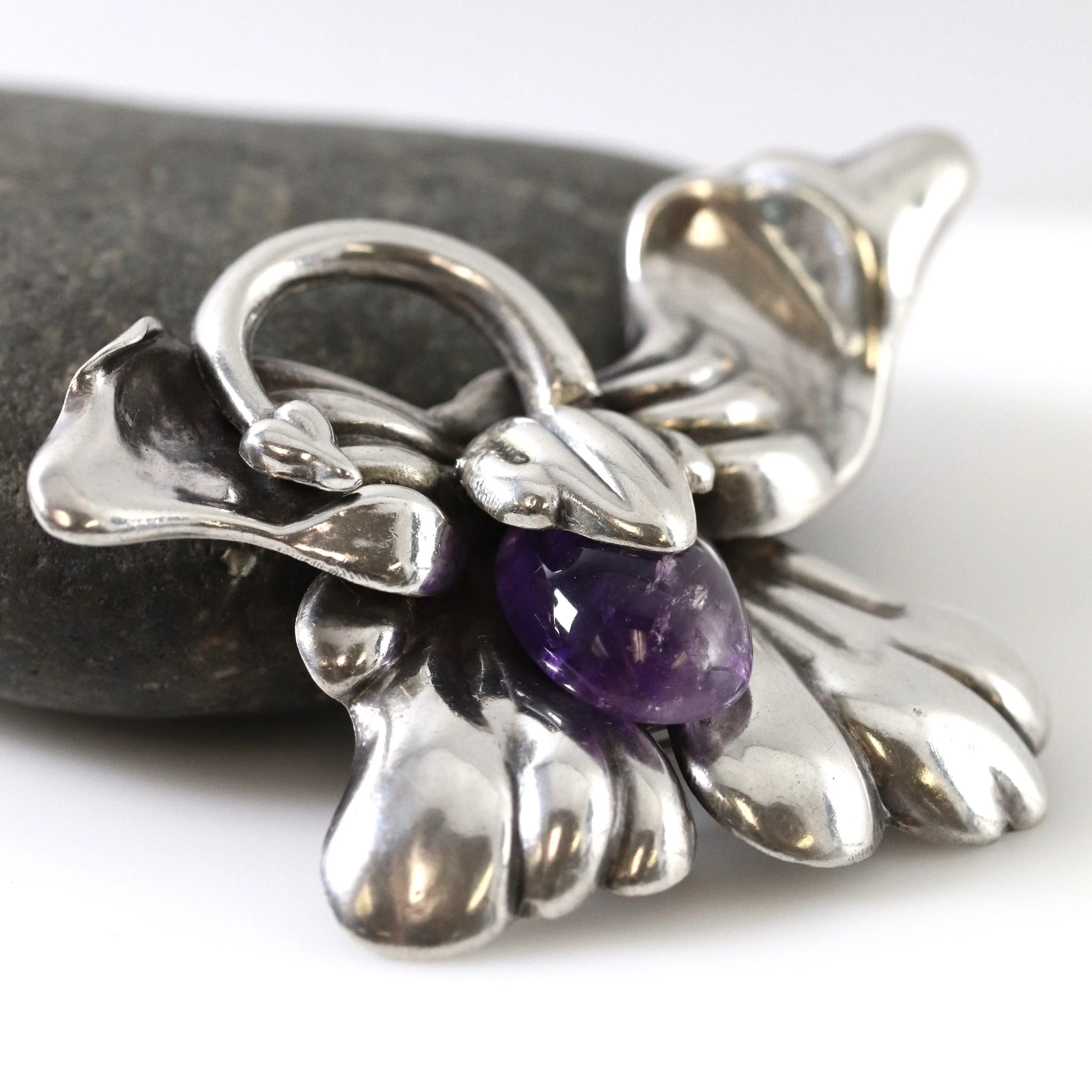 SOLD OUT: Vintage Los Castillo Taxco Silver Mexican Jewelry | Mid Century Orchid Amethyst Brooch
