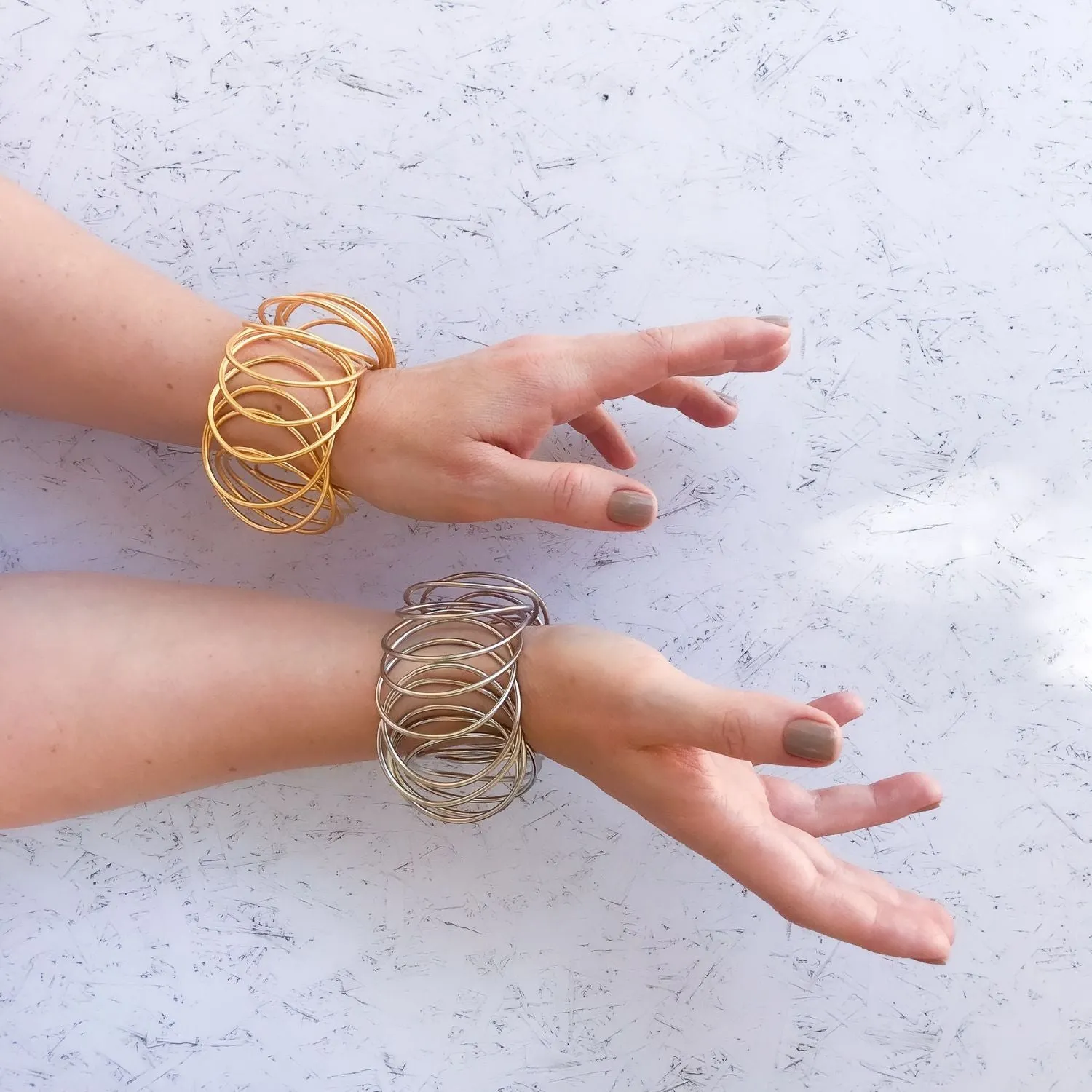Stella -  Minimalist sterling silver wire bracelet